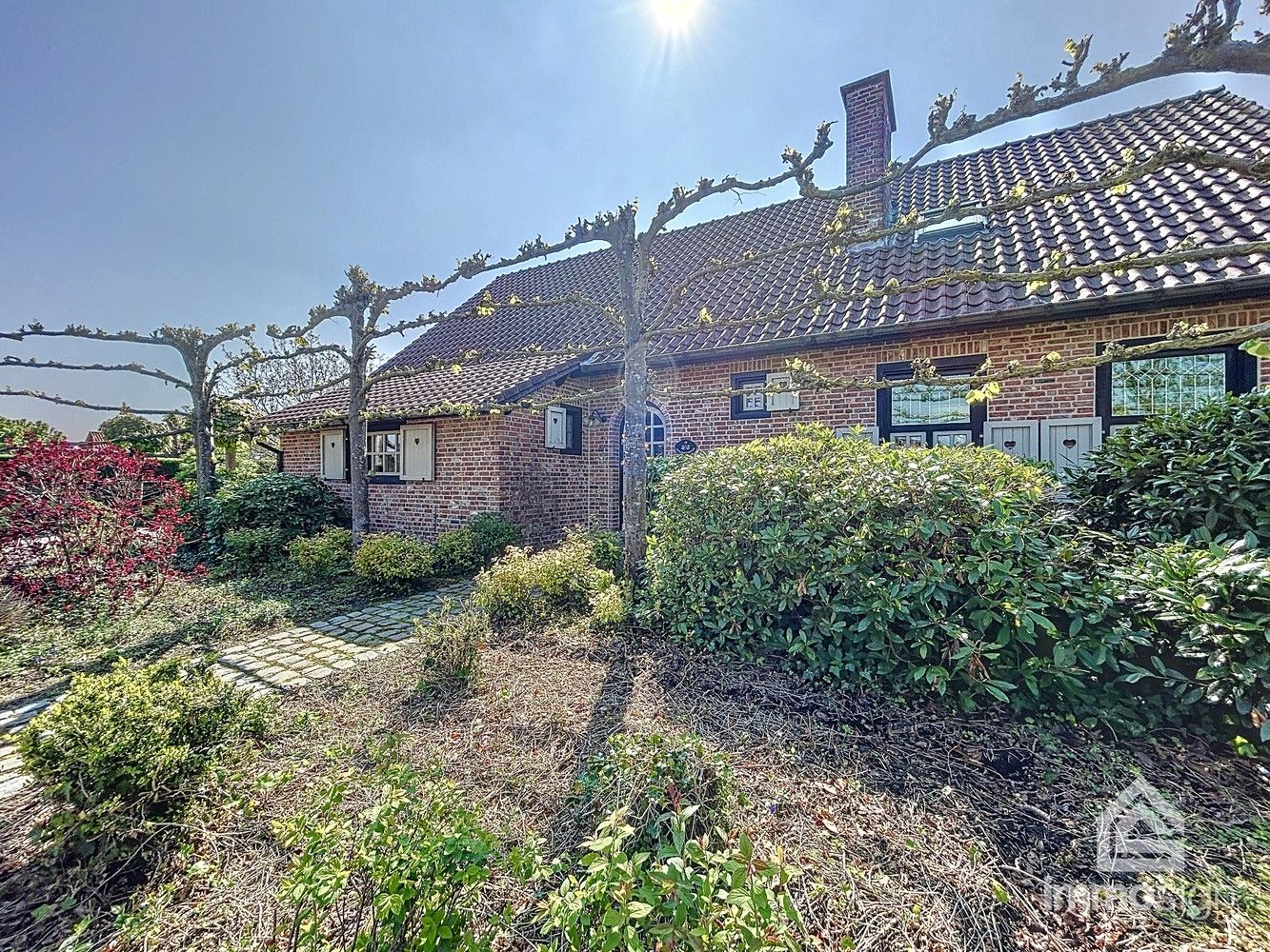 Authentiek Landhuis in boerderijstijl met 4 slaapkamers op 20are te Bocholt foto 2