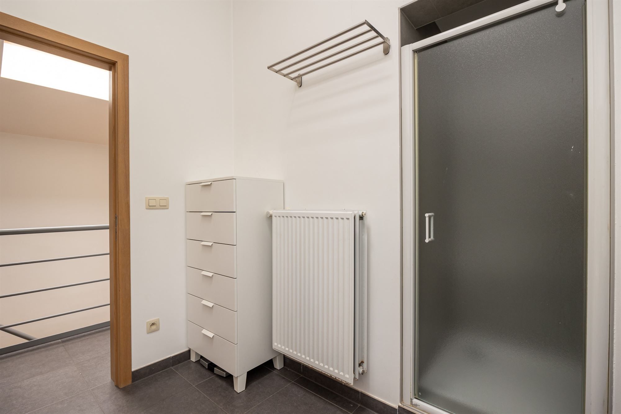 Halfopen energiezuinige woning met drie slaapkamers foto 17