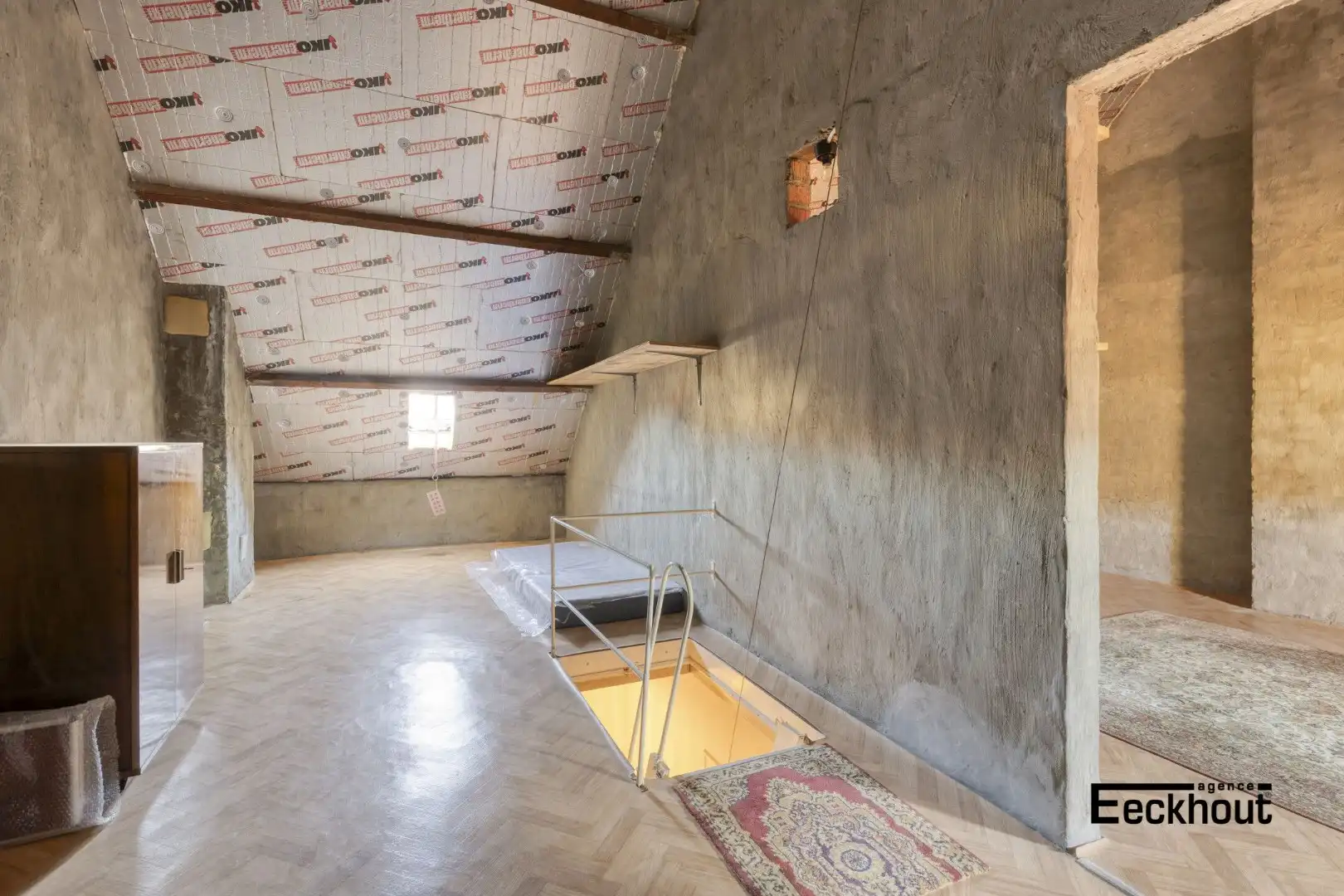 Zeer verzorgde woning met gezellige tuin in de Vuurtorenwijk te Oostende. foto 24