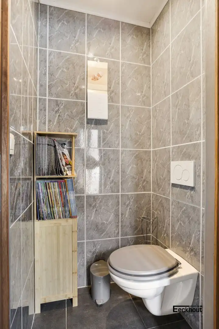 Ruime woning met tuin in rustige, doodlopende straat. foto 15