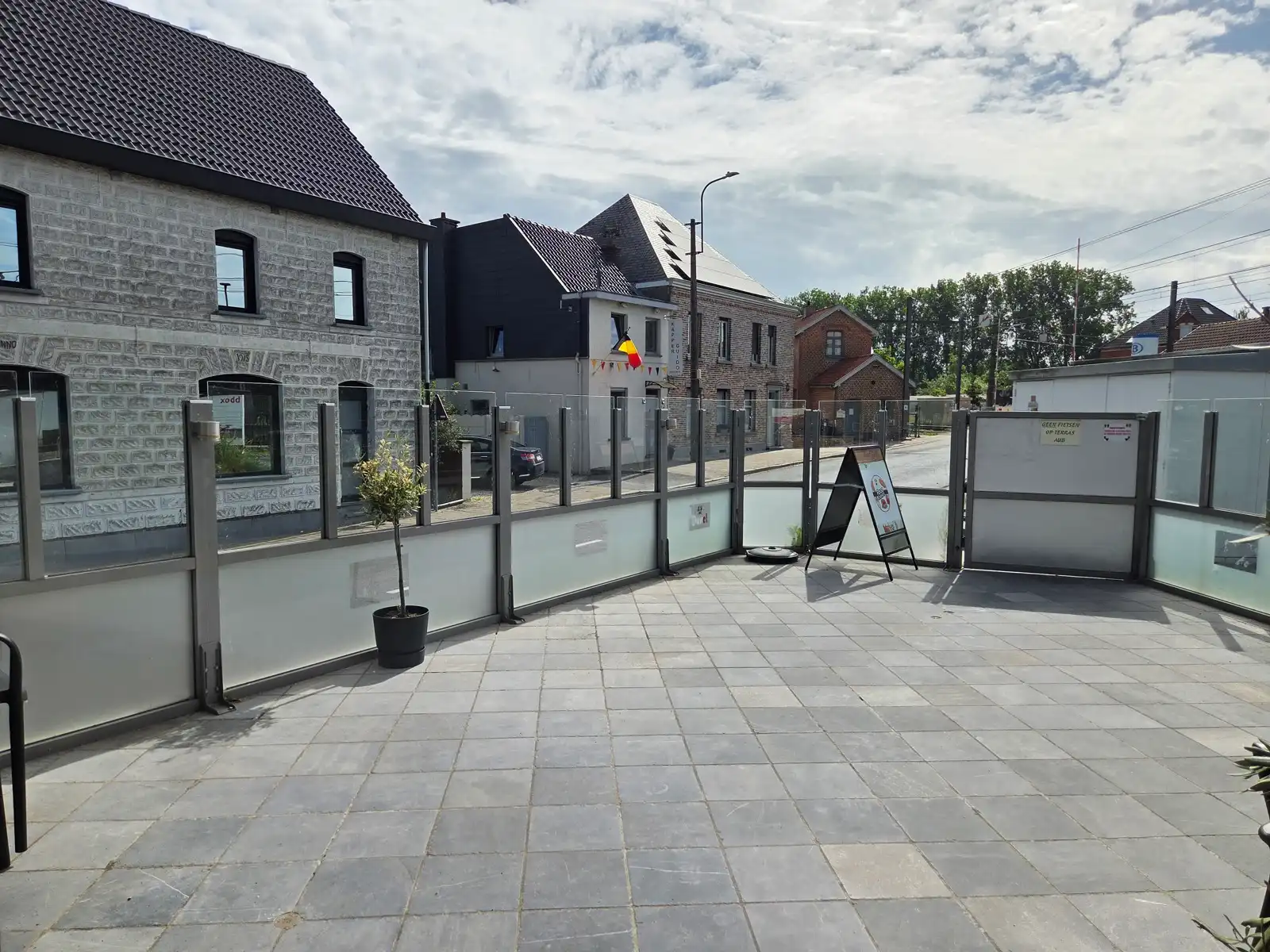 WSB-immo: Handelspand met woonst en diverse mogelijkheden! foto 6