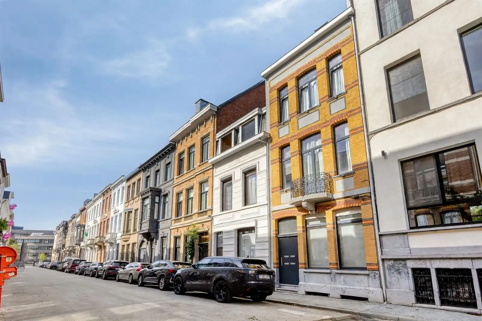 Instapklaar 1-slpk appartement met tuin foto 15