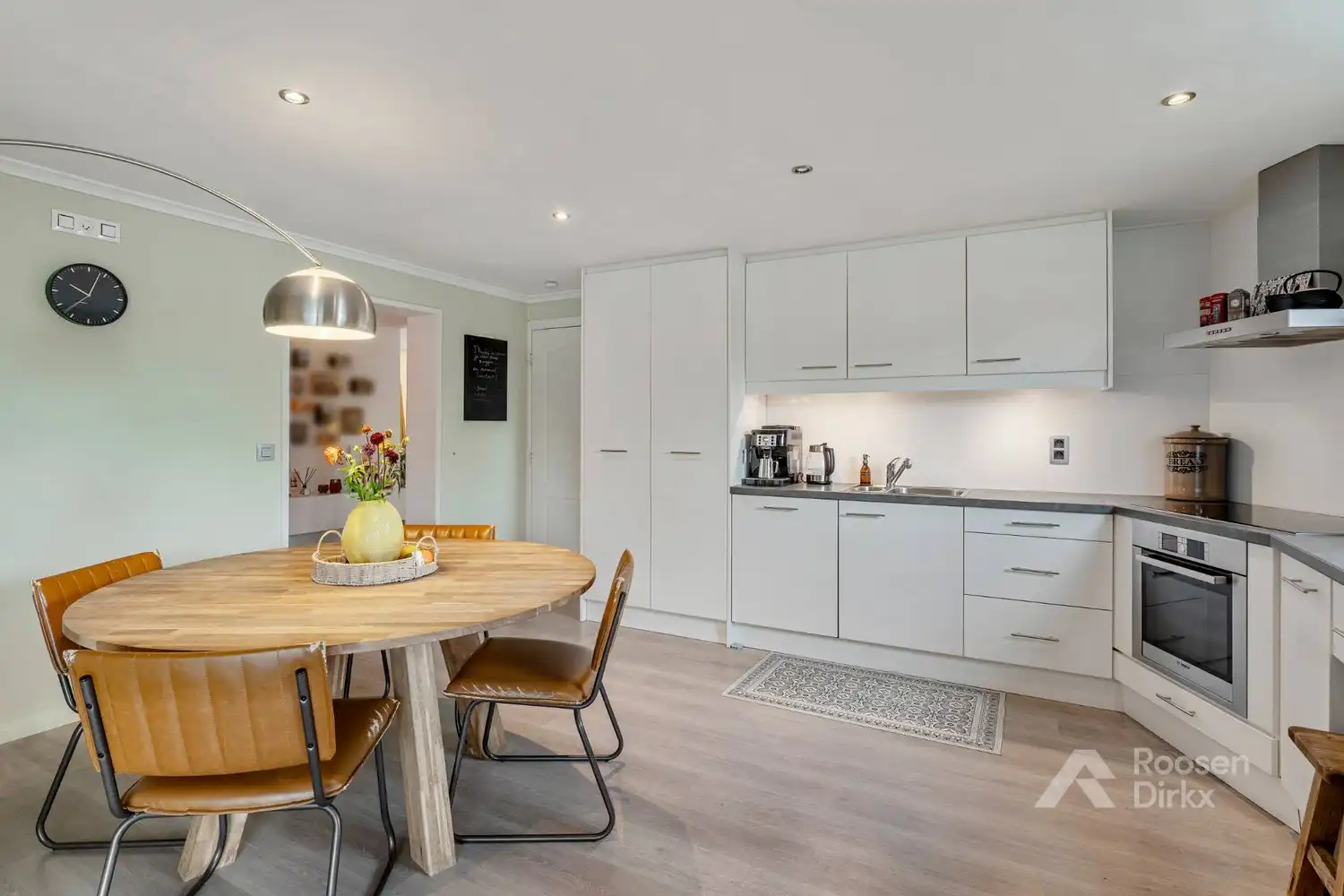 Karaktervolle gerenoveerde landelijke gezinswoning met 5 slaapkamers op perceel van 556m² foto 14