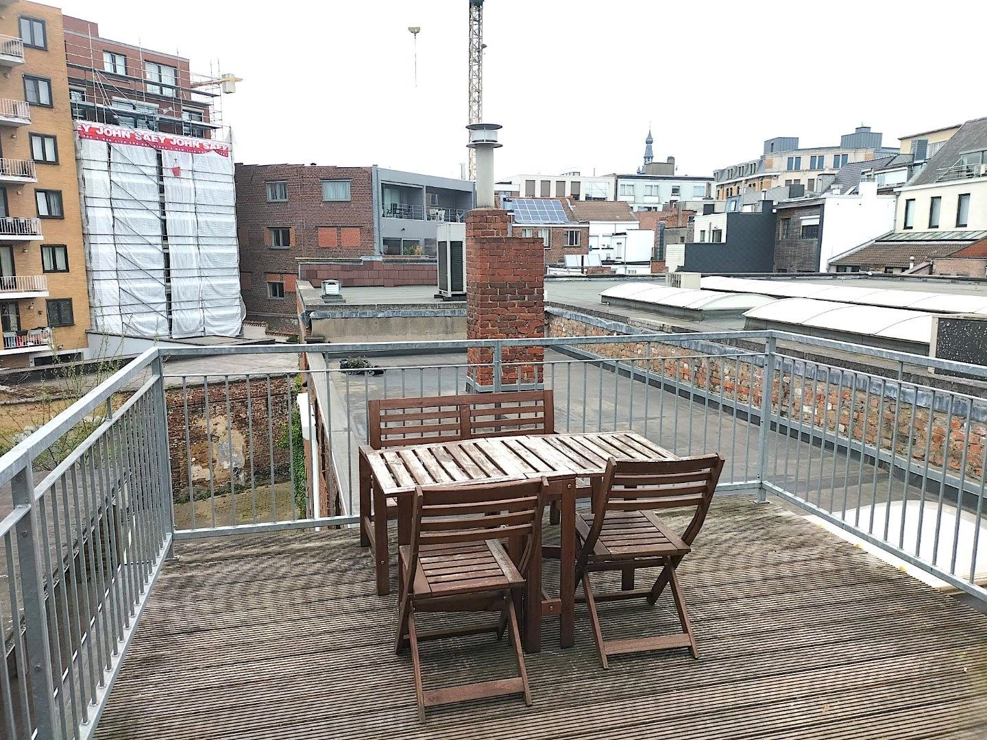 Mooi duplex-appartement met 2 slaapkamers en leuk terras foto 16