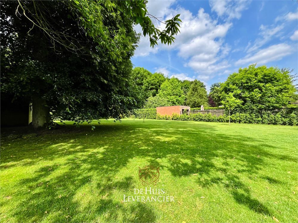 Discrete luxe & tijdloze elegantie : subliem nieuwbouwappartement met terras en gemeenschappelijk tuin te koop in Boechout foto 2