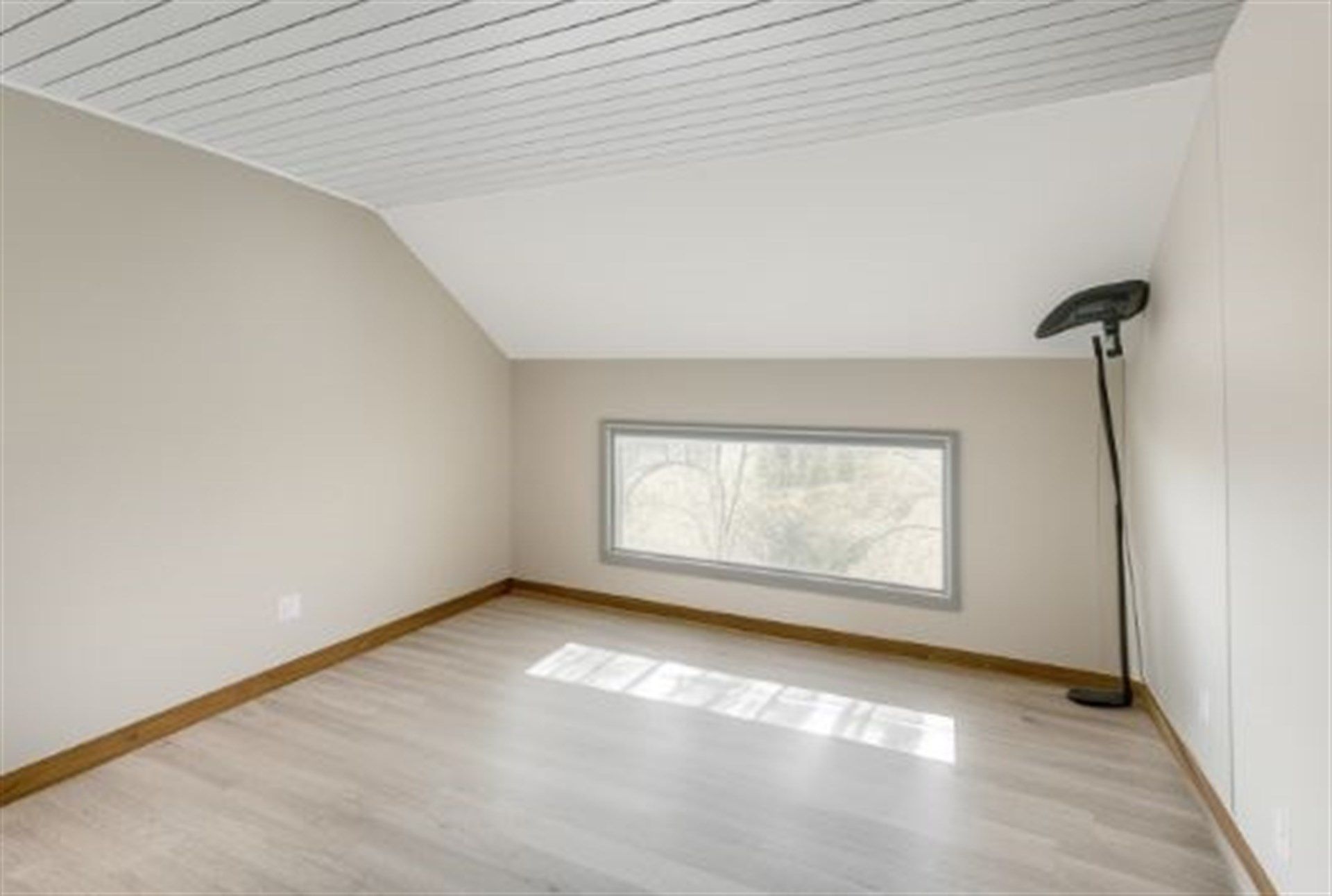 Te renoveren starterswoning in het landelijke Moorsel foto 14