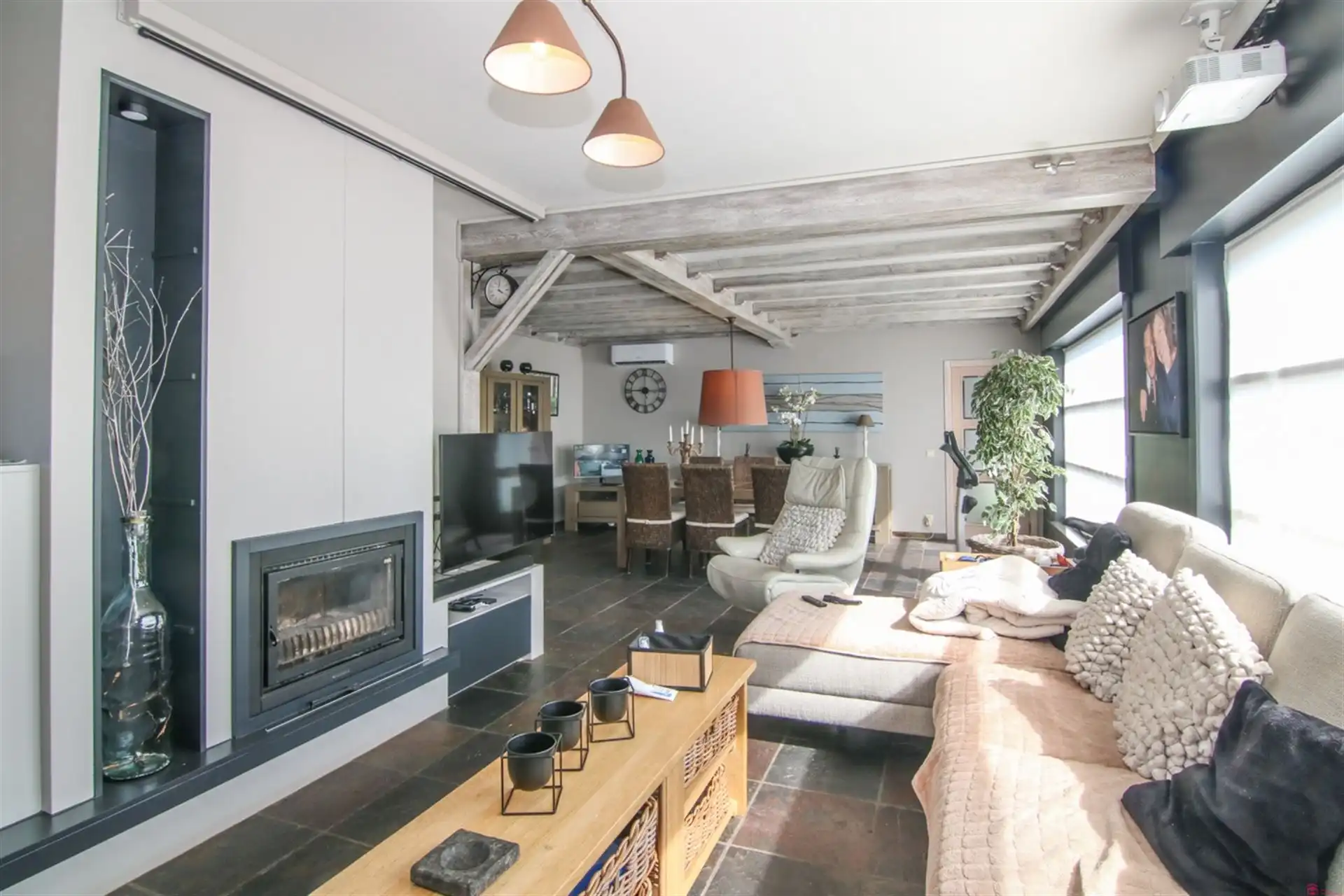 woning met verzorgd magazijn foto 7