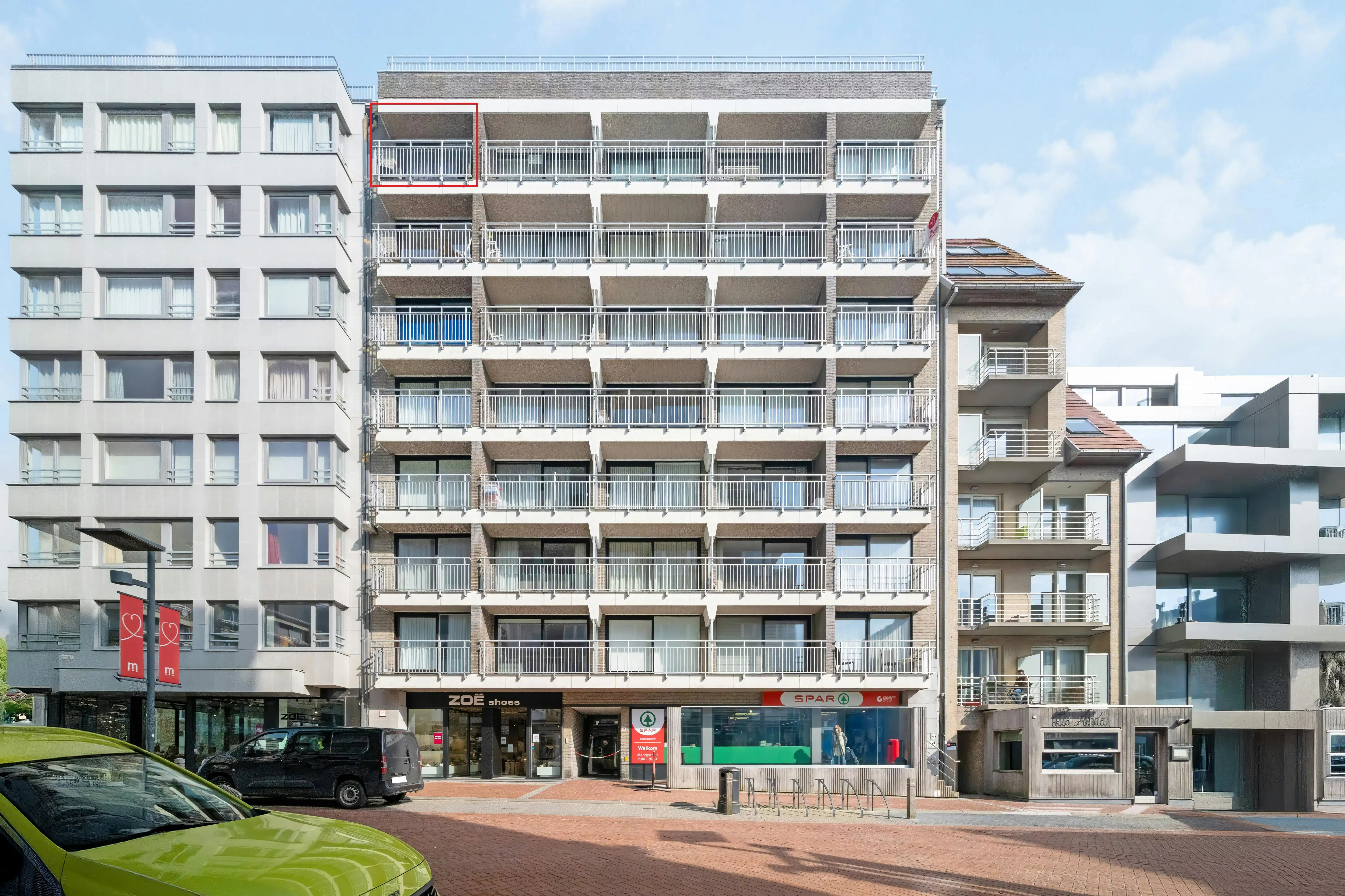 Lichtrijke gerenoveerde studio met zijdelings zeezicht! foto 21