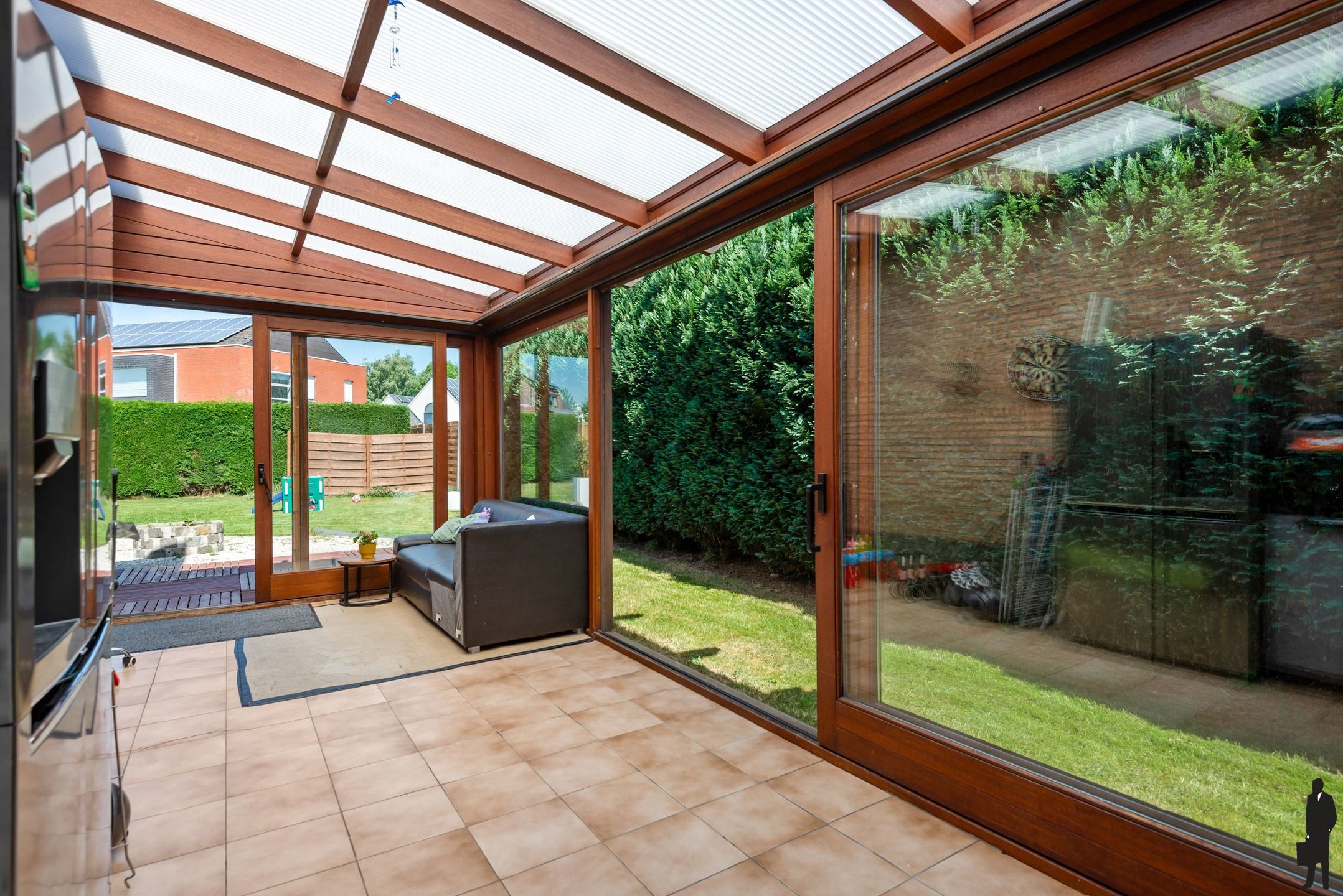 Welgelegen charmante laagbouwvilla met 3 slpks en ruime tuin foto 9