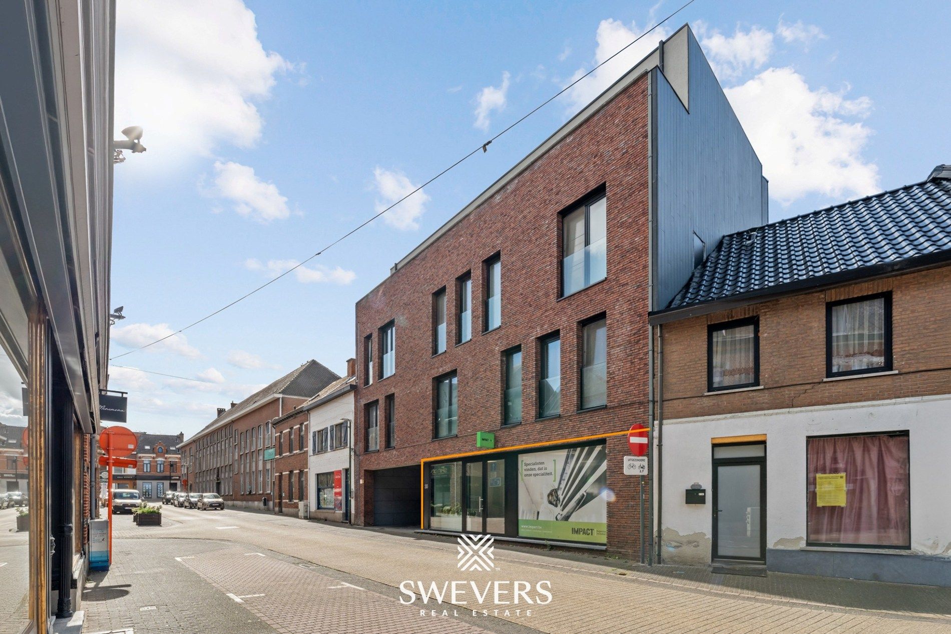 Instapklaar handelspand van 127 m² op toplocatie in Beringen foto 28