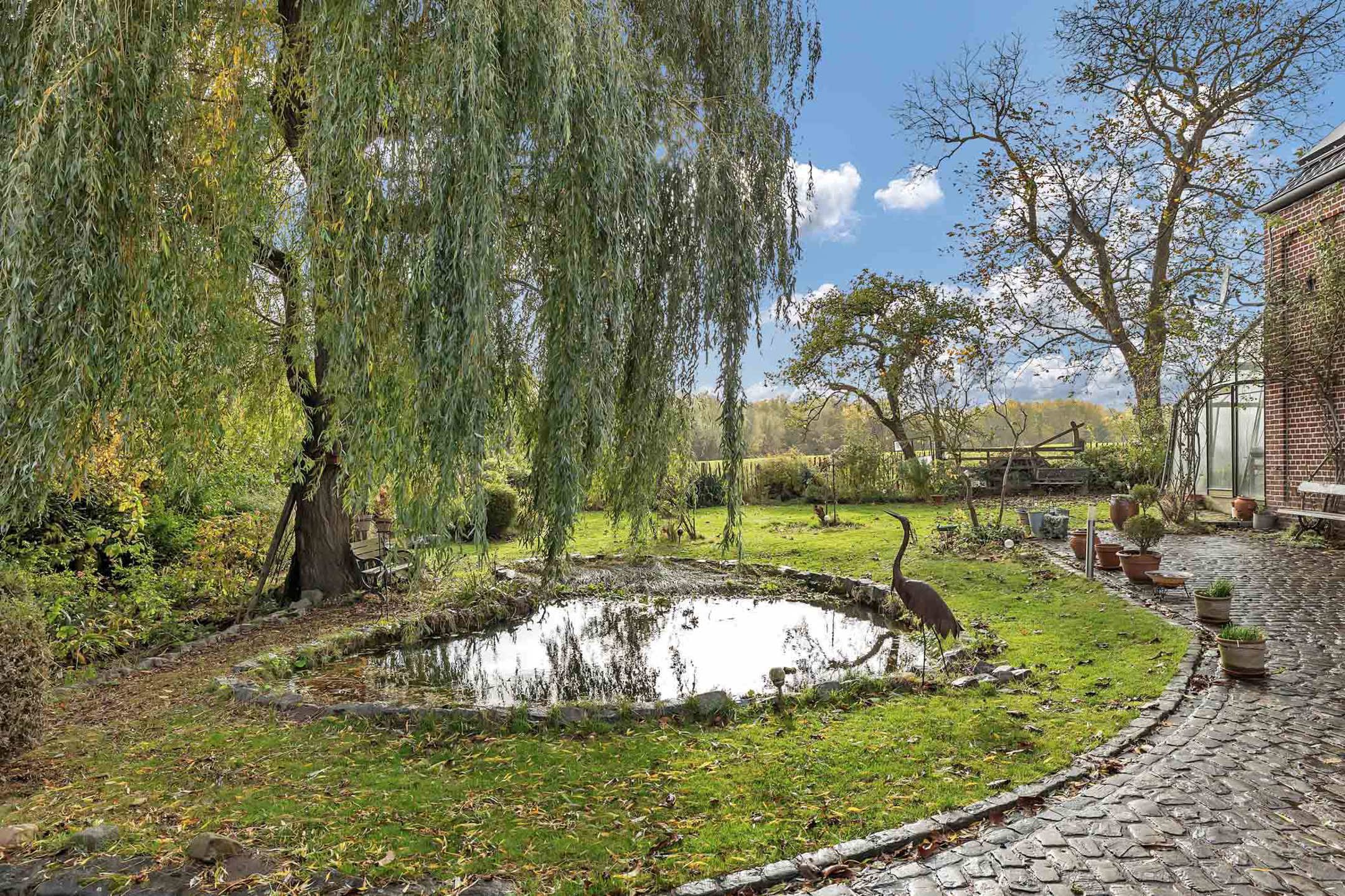 Fantastisch gerenoveerde hoeve met binnenzwembad foto 34