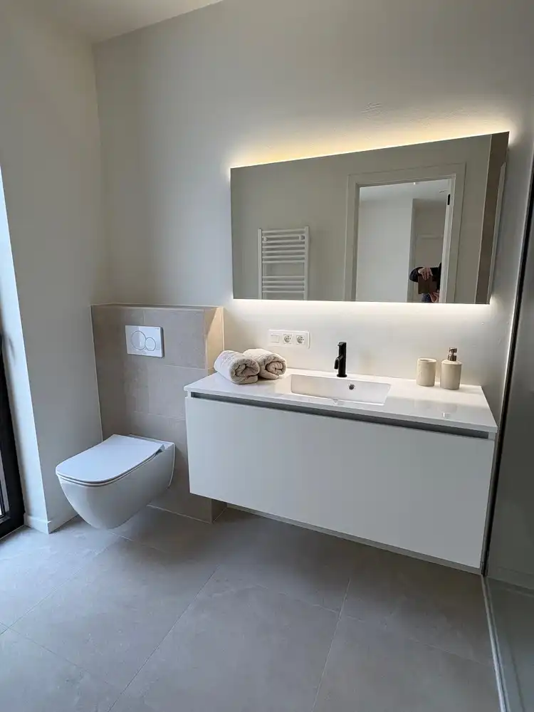 Mooi nieuwbouwappartement met 2 slk en 2 badkamers foto 17