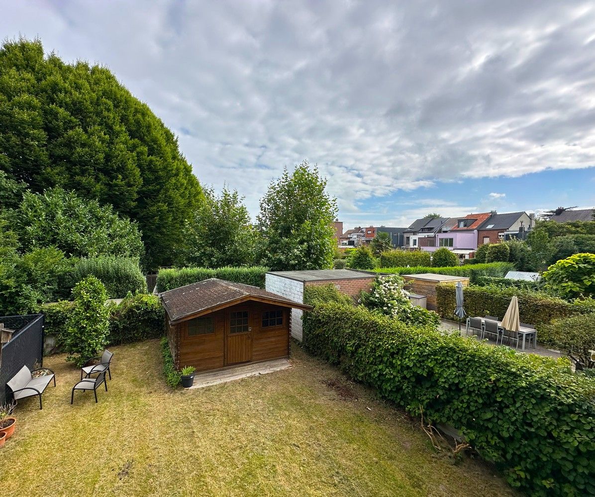 Verzorgd 2-slpk appartement met grote tuin te Borsbeek. foto 12