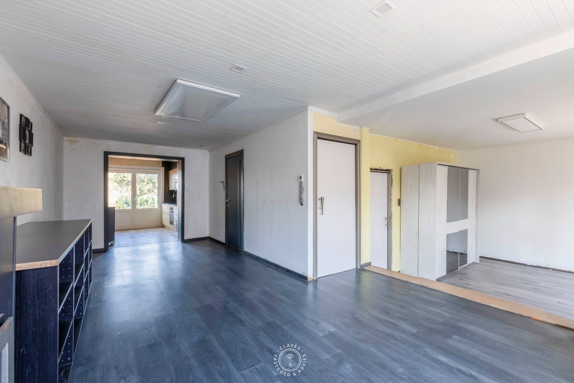 Op te frissen woning met vernieuwde structuur, zonnepanelen en zuidgerichte tuin foto 13