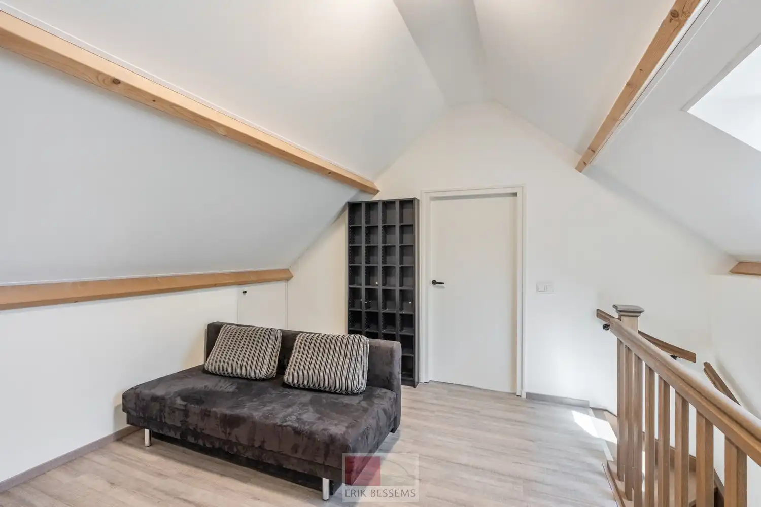 Gerenoveerde 18e-eeuwse langgevelhoeve in Kinrooi foto 33