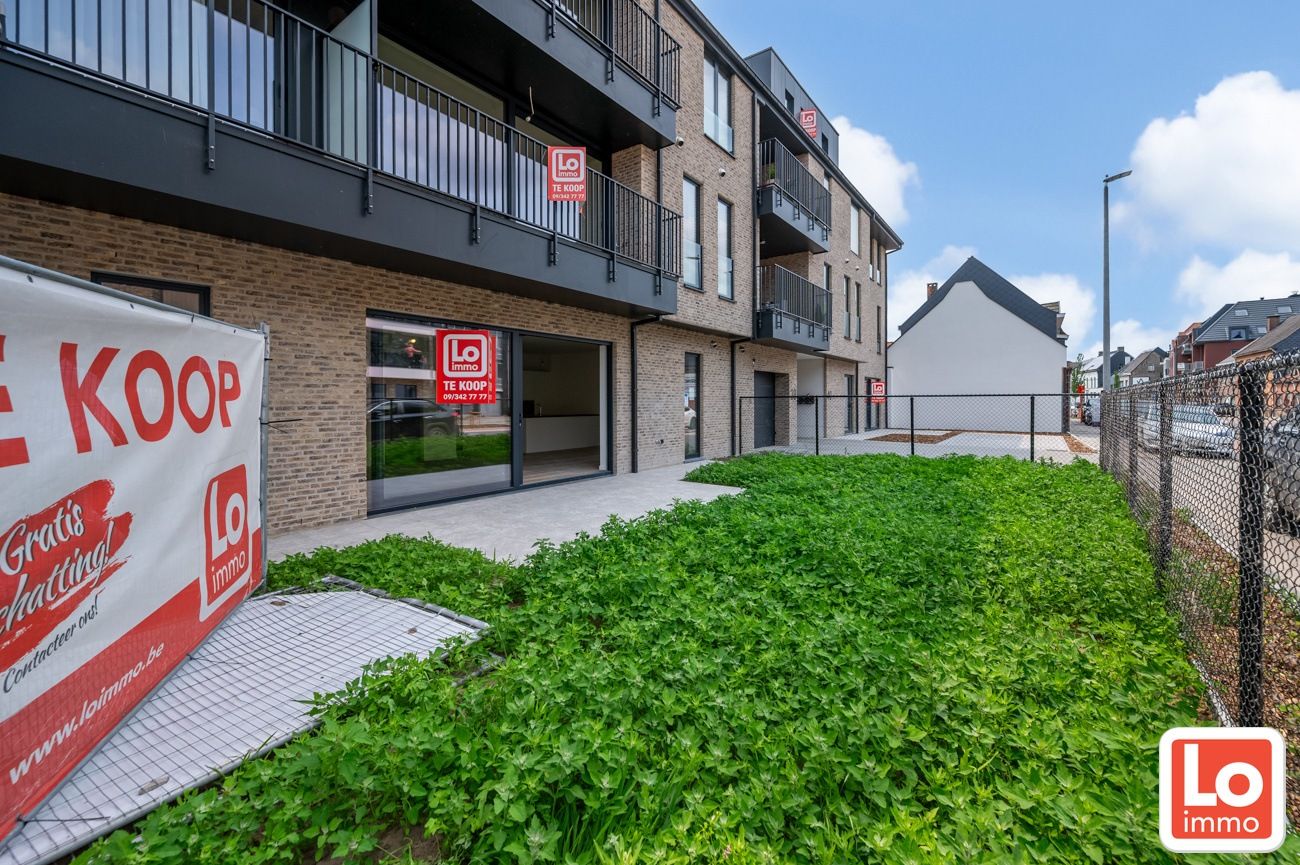 Prachtig ruim appartement (+/-96m²) met 2 slpk en mooi terras en afgesloten tuin foto 10