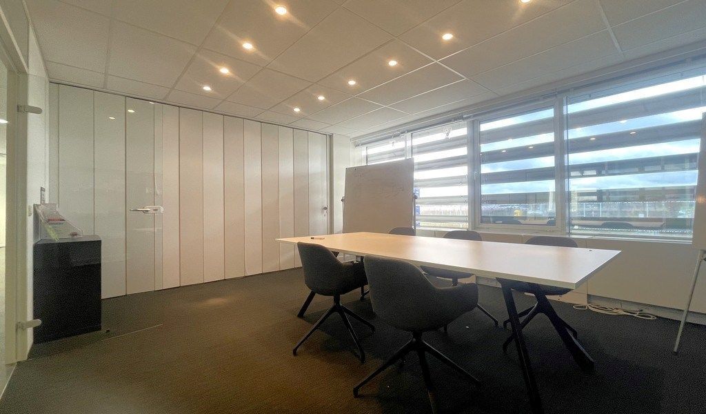 Kantoren te huur in West Port aan E34 in Zwijndrecht foto 10