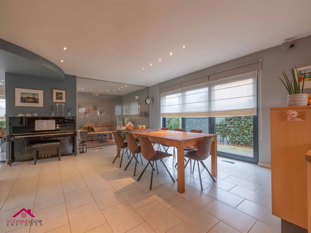 Ruime vrijstaande en instapklare woning in hedendaagse stijl foto 21