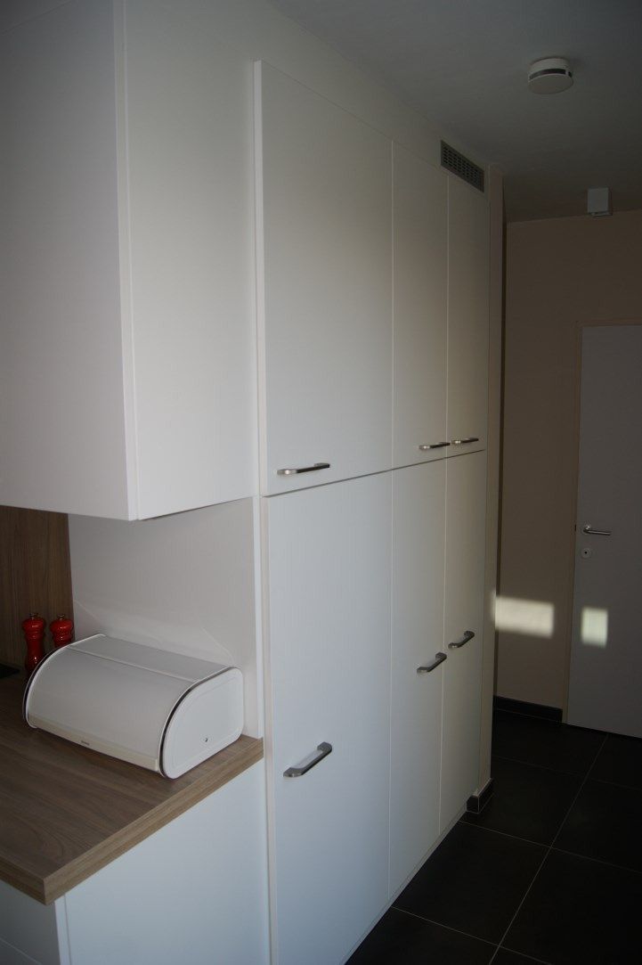 Lichtrijk 2-slp appartement (90 m²) met ruim zonneterras en autostaanplaats. foto 17