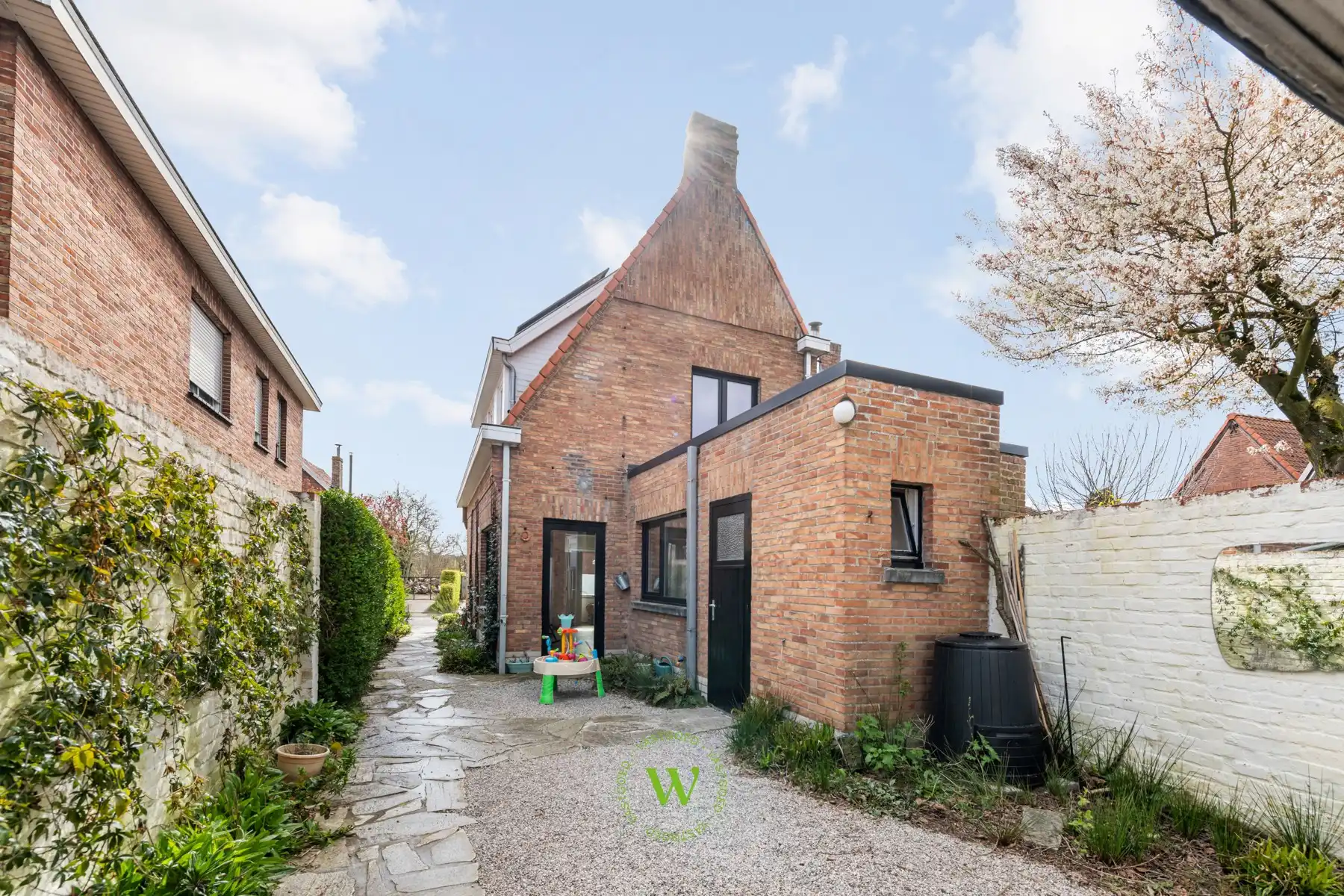 Karaktervolle, gerenoveerde halfopen woning met label B. foto 27