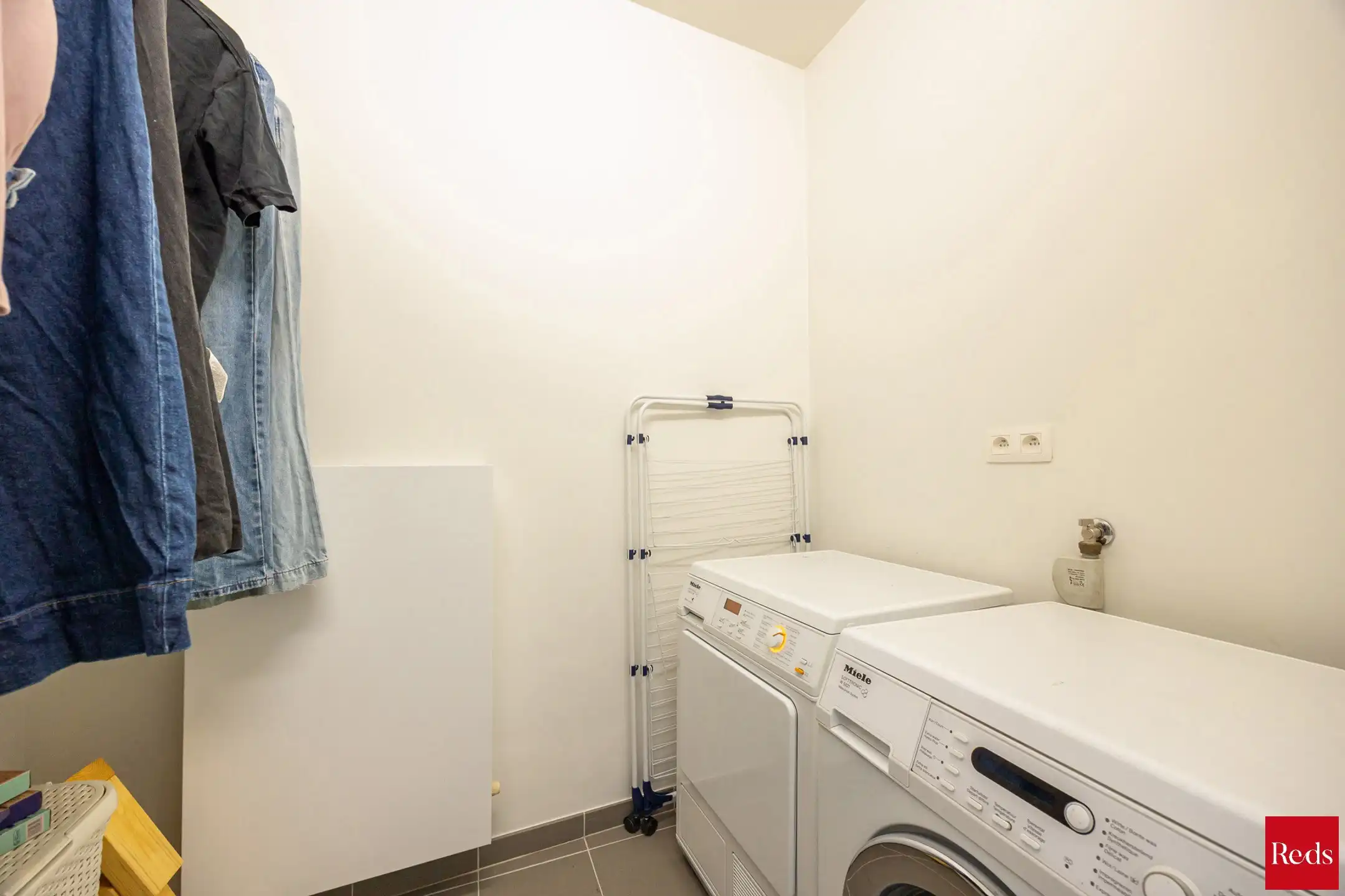 Duplex appartement met twee slaapkamers en tuin foto 17