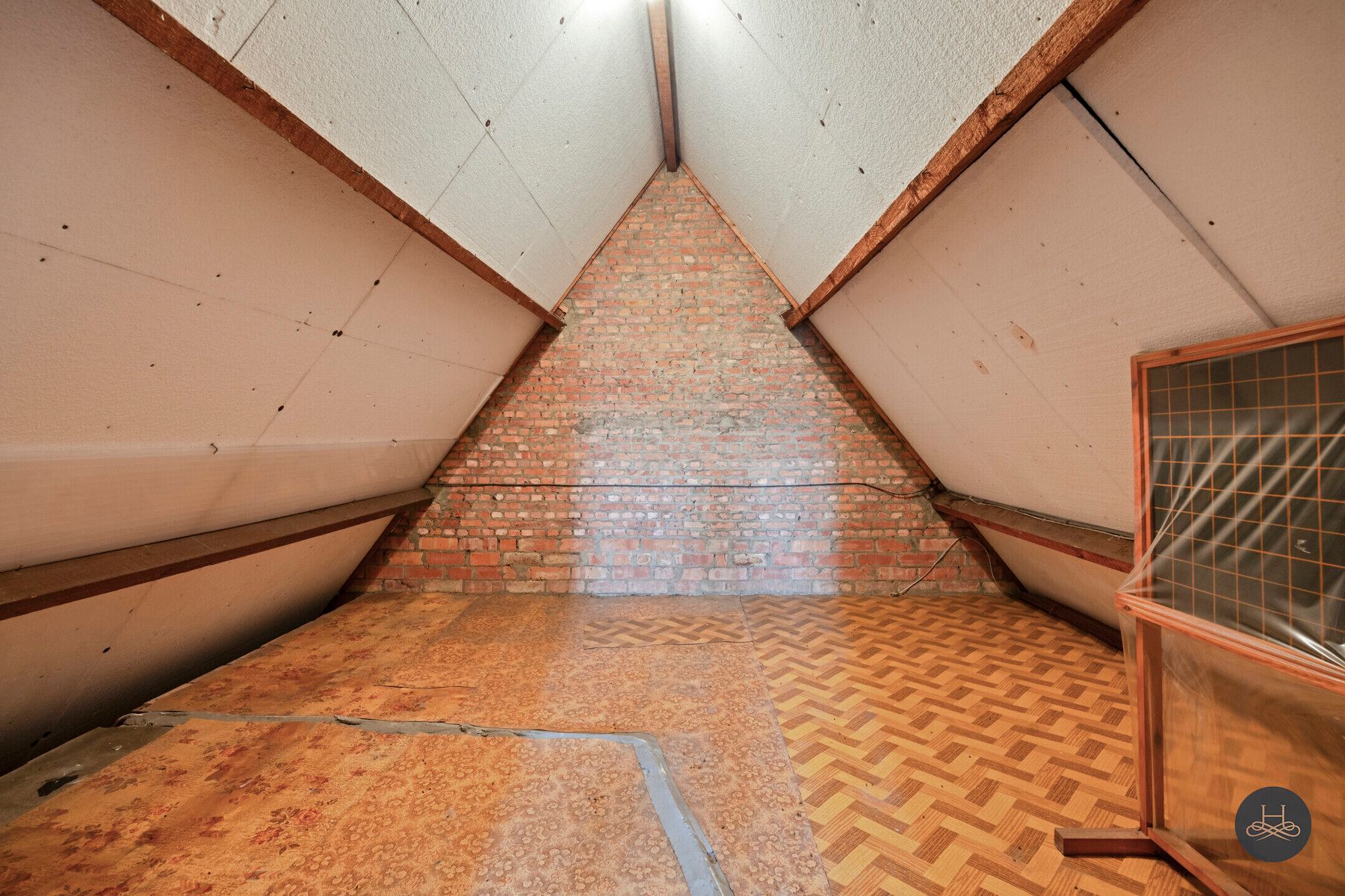 Charmante woning met gezellige tuin op toplocatie foto 23