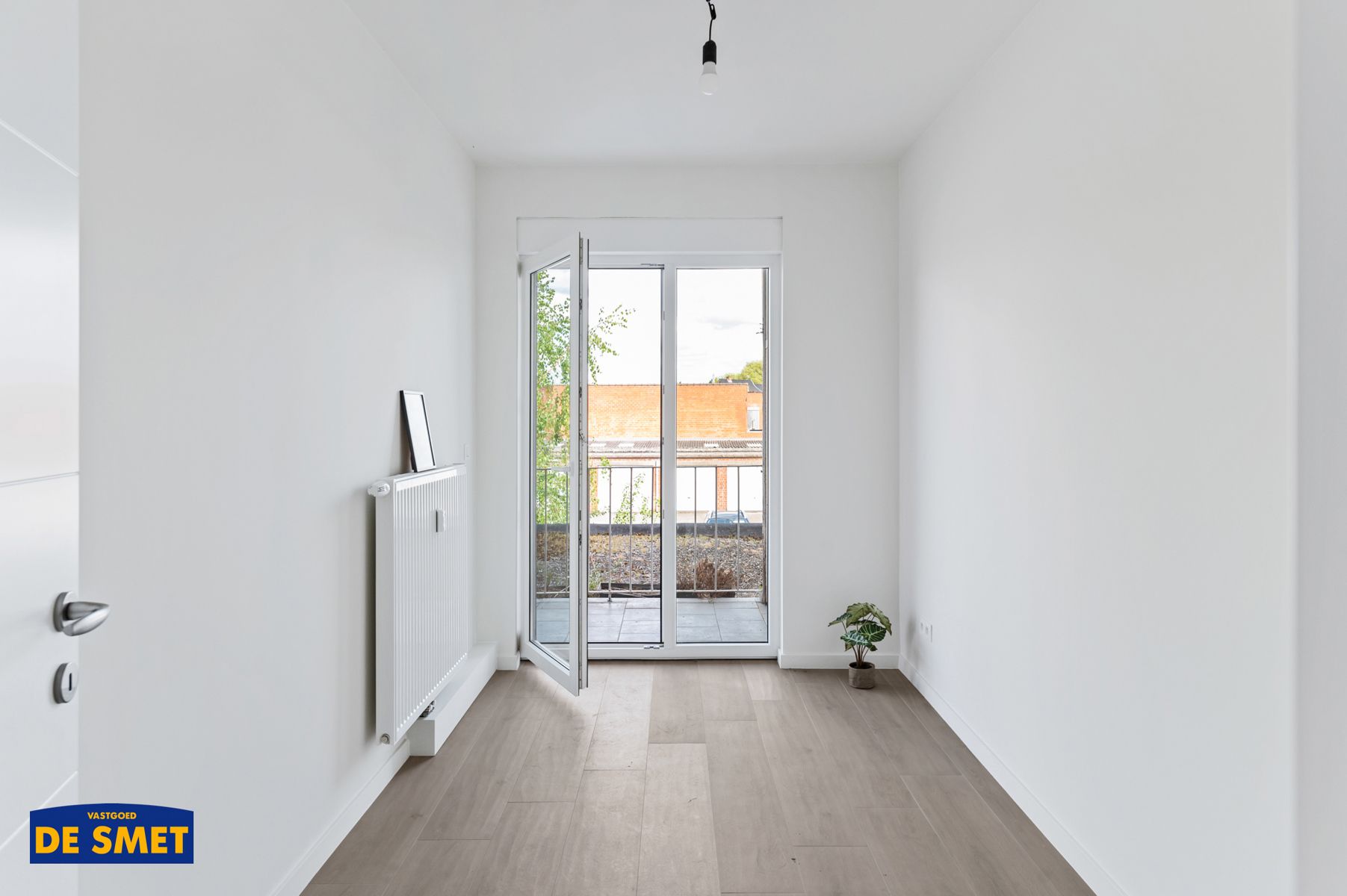 Volledig vernieuwd appartement met terras pal in het centrum foto 15