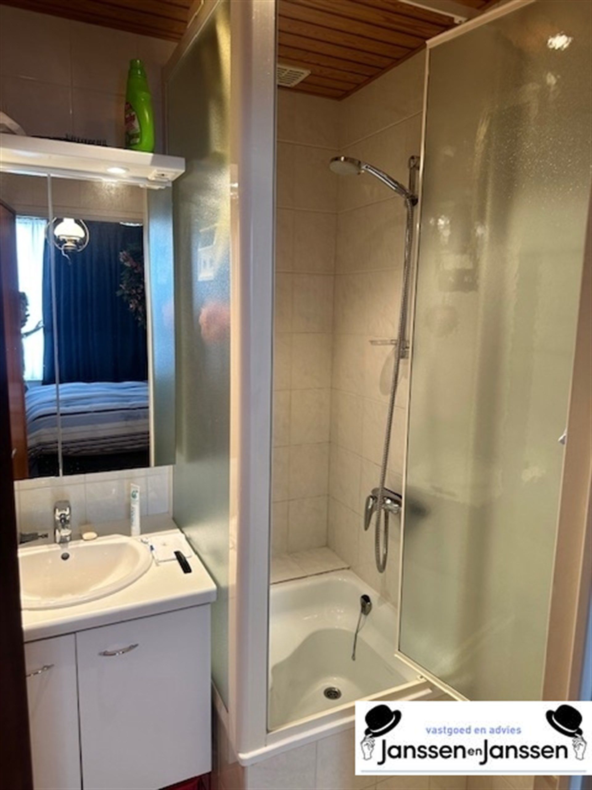 prachtig appartement in Wilrijk, een verborgen parel in de stad! foto 16