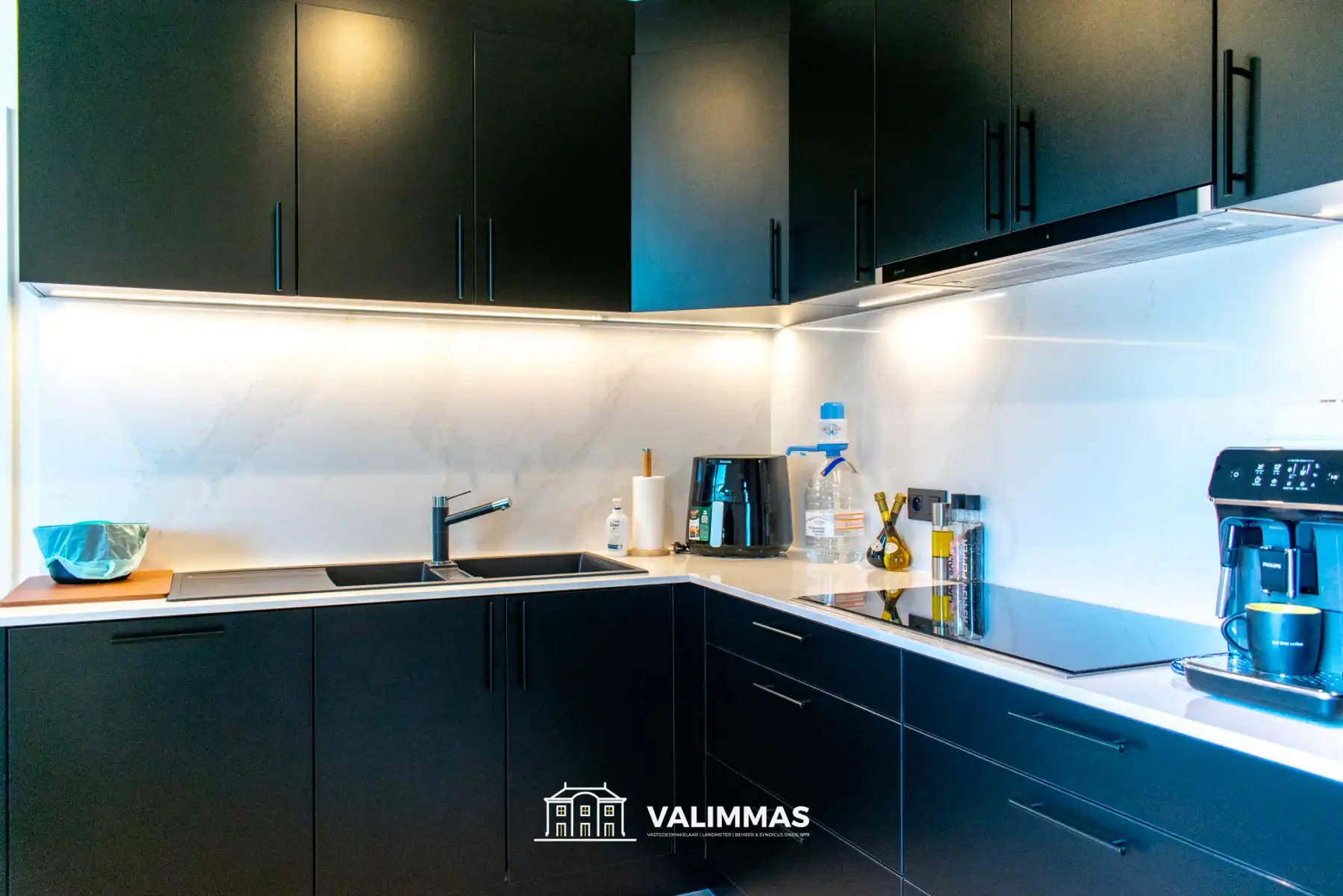 Instapklaar appartement met ruim terras, garagebox & berging foto 8