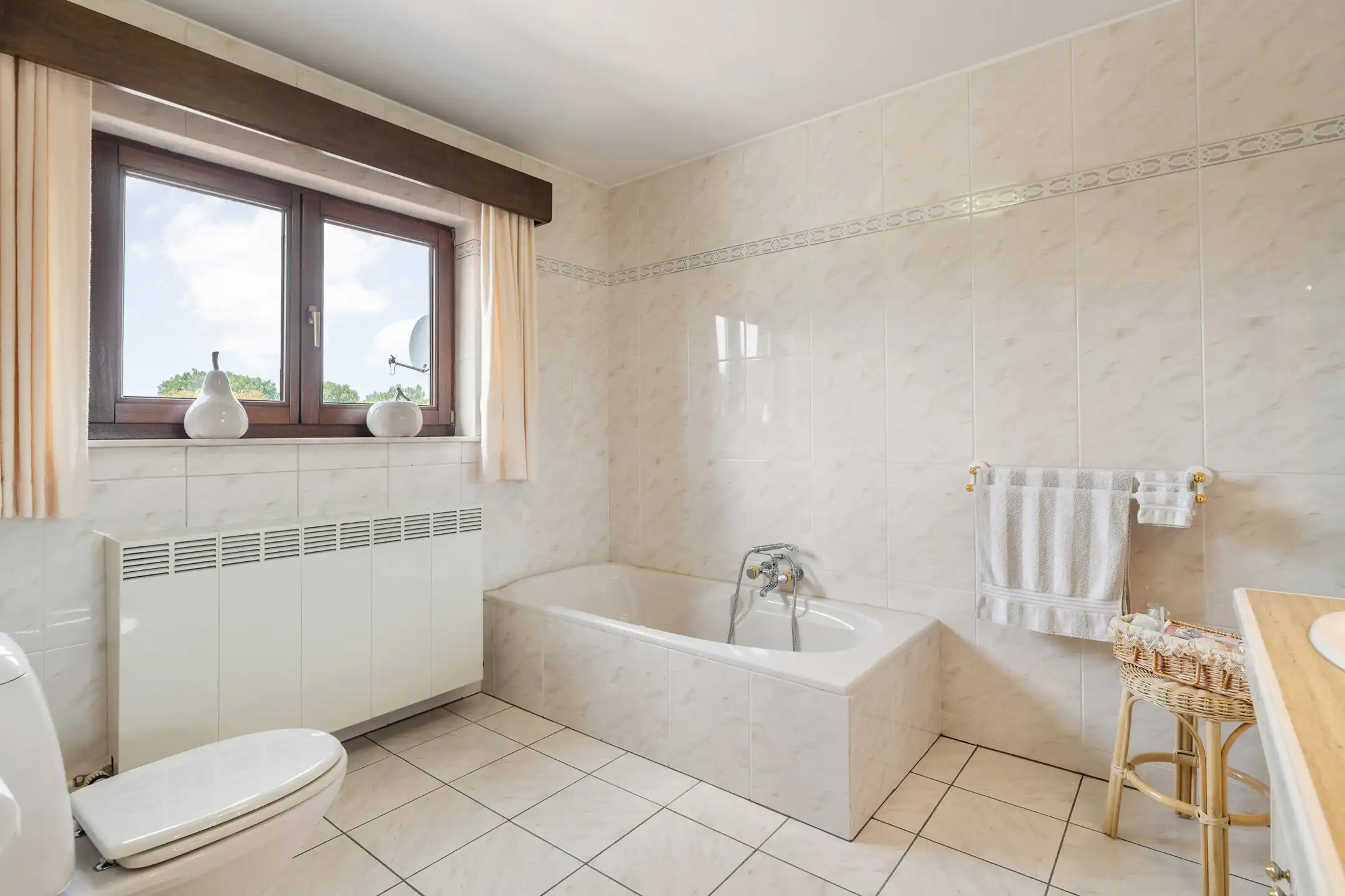 Halfvrijstaande woning op 49a62ca incl. weide foto 19