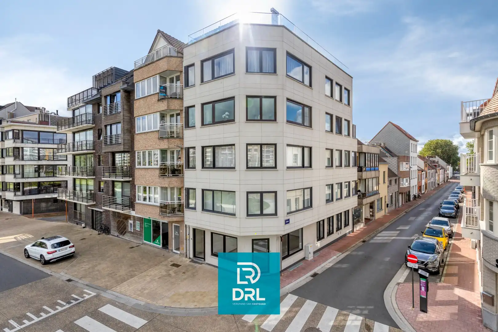 INSTAPKLAAR HOEKPAND op ZICHTLOCATIE te HEIST foto 3