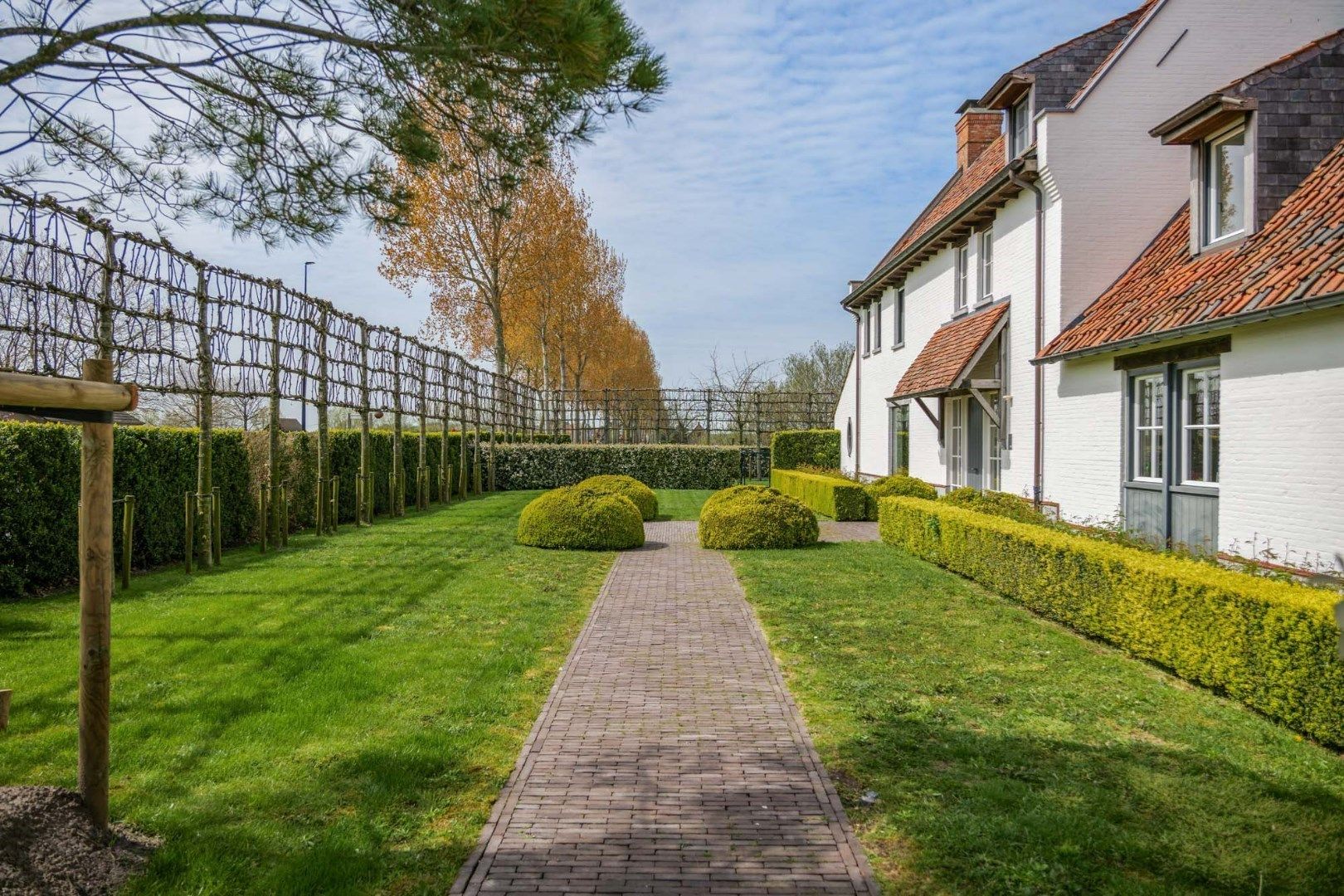 Landgoed met zwembad op meer dan 1 hectare aan de toekomstige golf van Knokke. foto 25