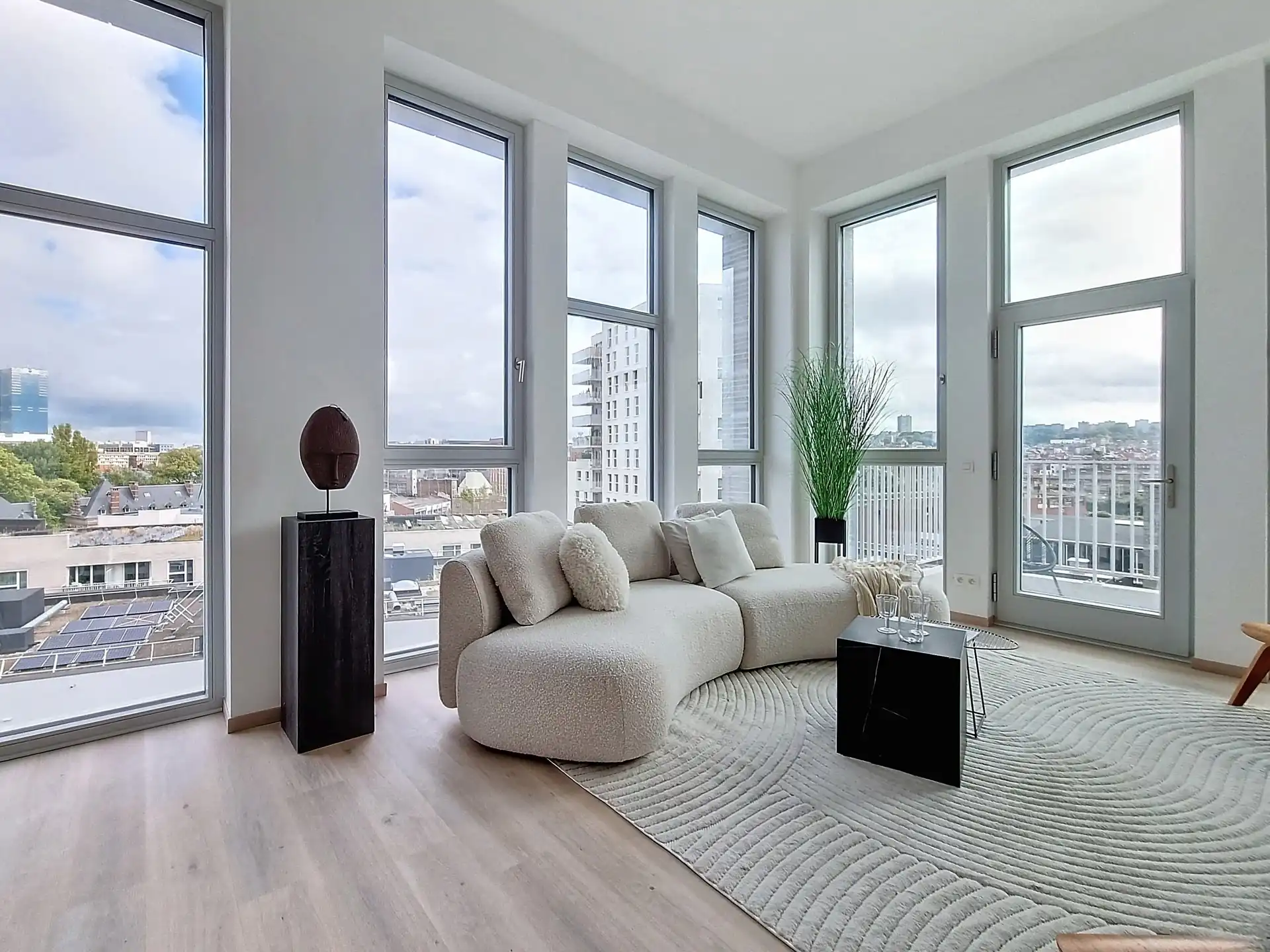 Wonen in appartementen badend in natuurlijk licht ! foto {{pictureIndex}}