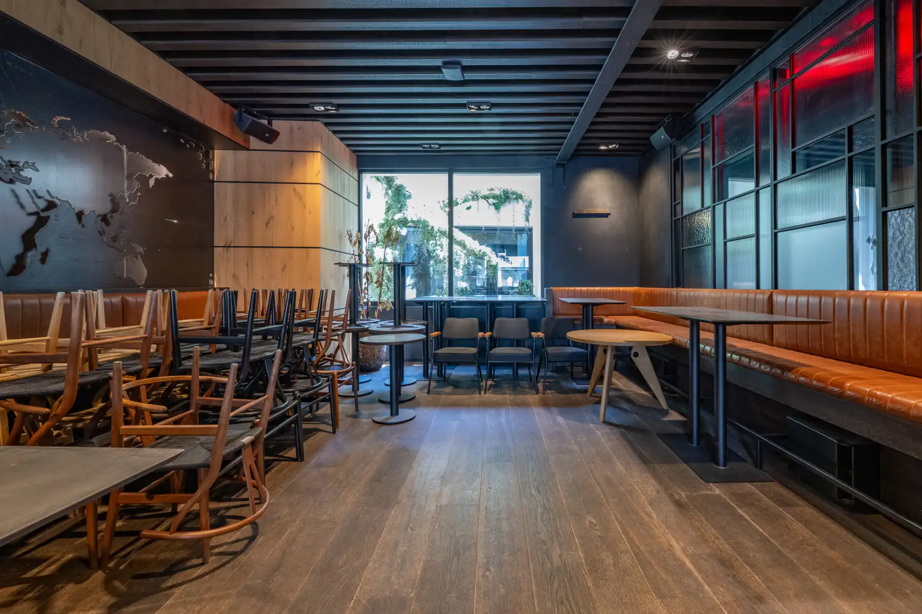 Exclusief horecapand met terras op toplocatie foto 8