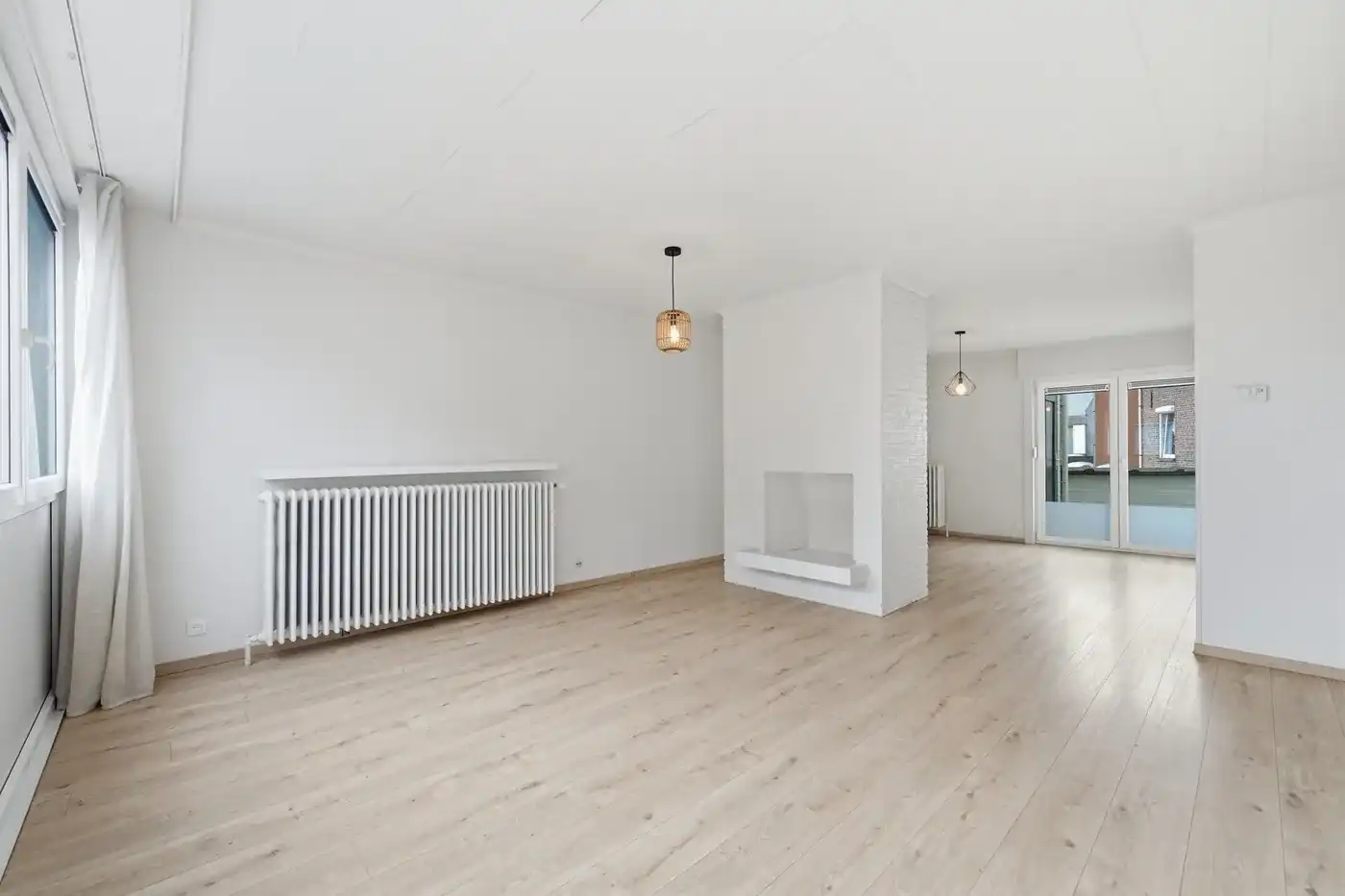 Instapklaar 2-slaapkamerappartement nabij het centrum van Kortrijk foto 3