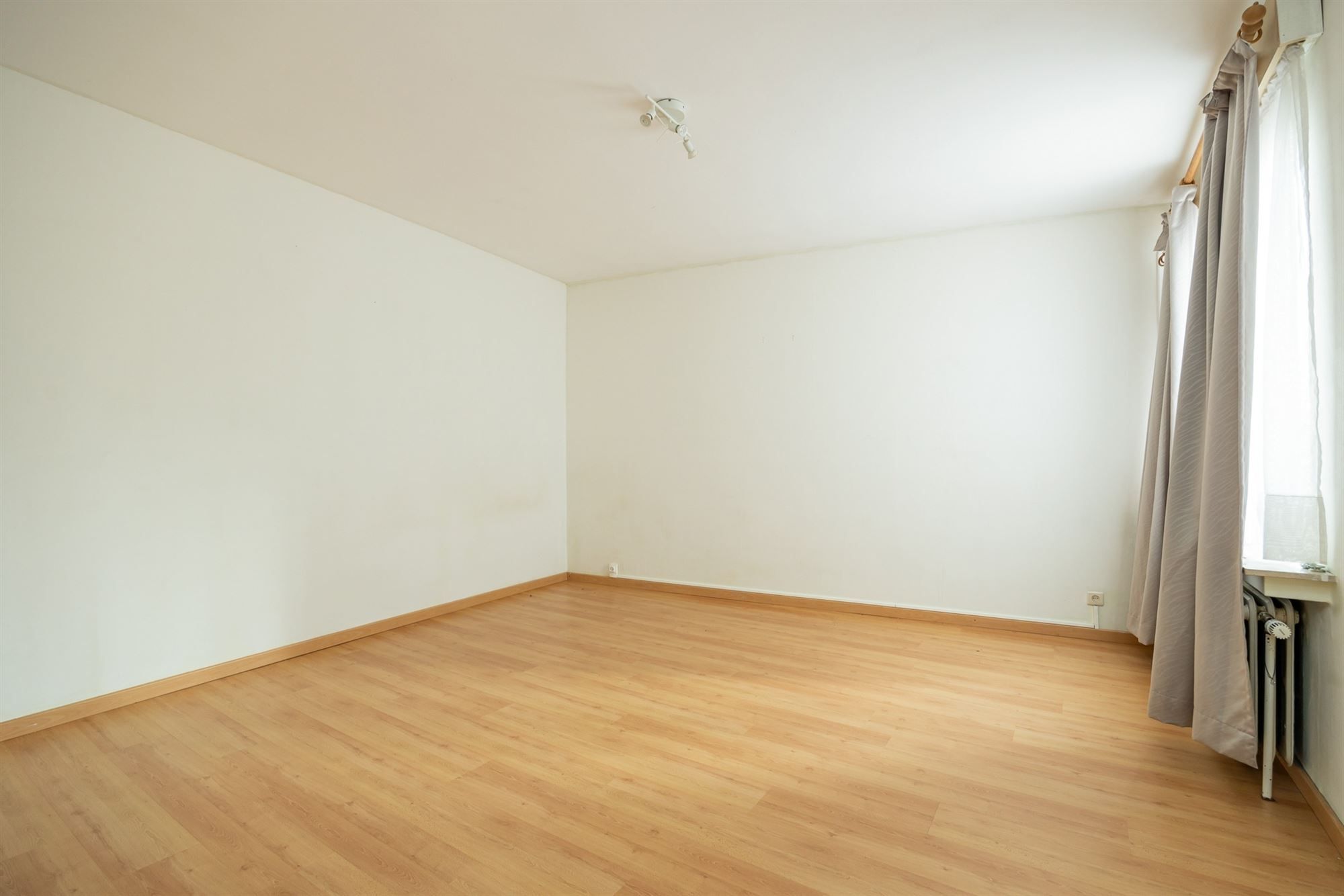 Instapklaar appartement met 2 slaapkamers in Mechelen foto 12