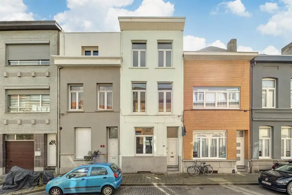 Lichtrijke stadswoning met authentieke elementen foto 28