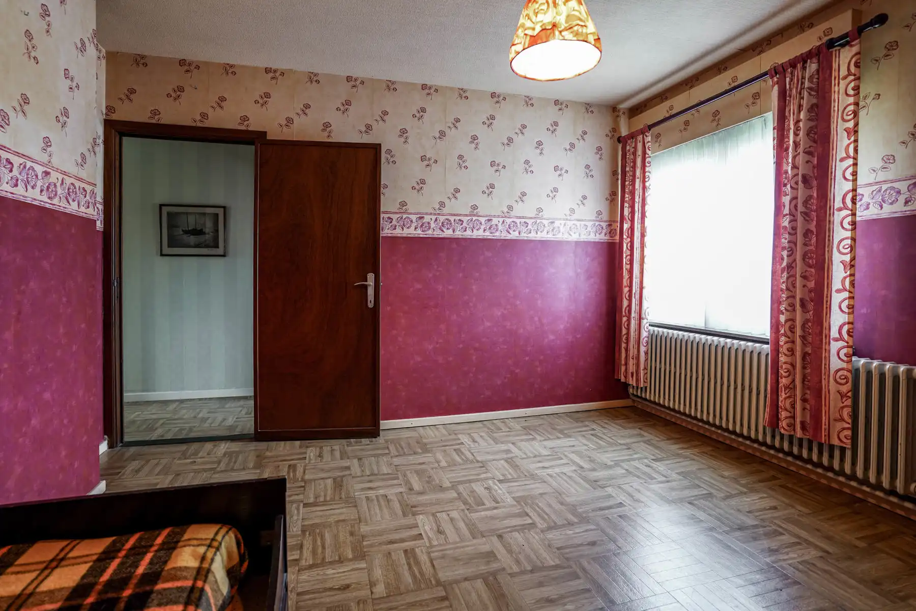 Te renoveren, vrijstaande woning op een perceel van 1070 m² foto 25