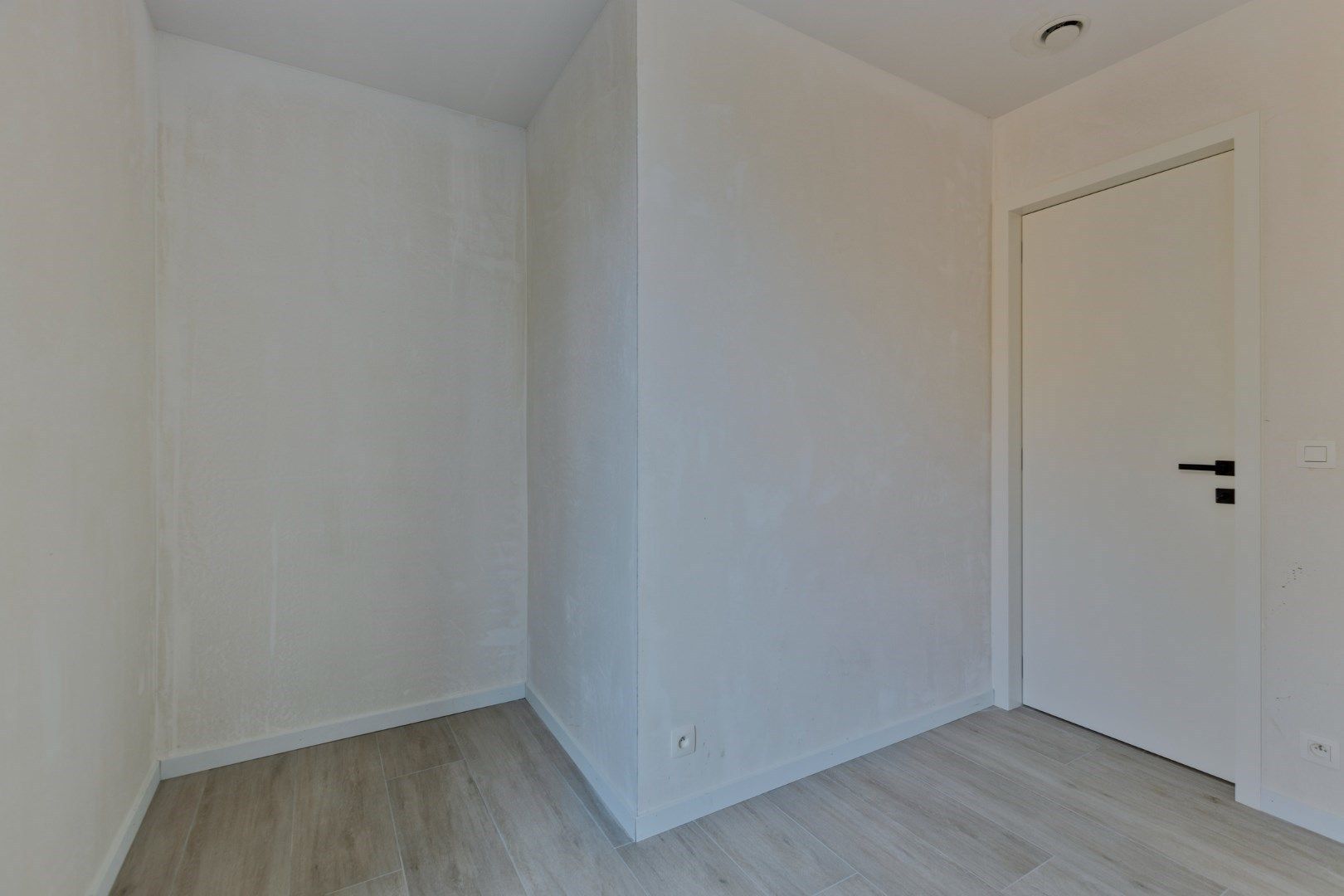 BEN-Nieuwbouwappartement met ruim terras en lift centrum Tongeren (GEEN BTW) foto 23