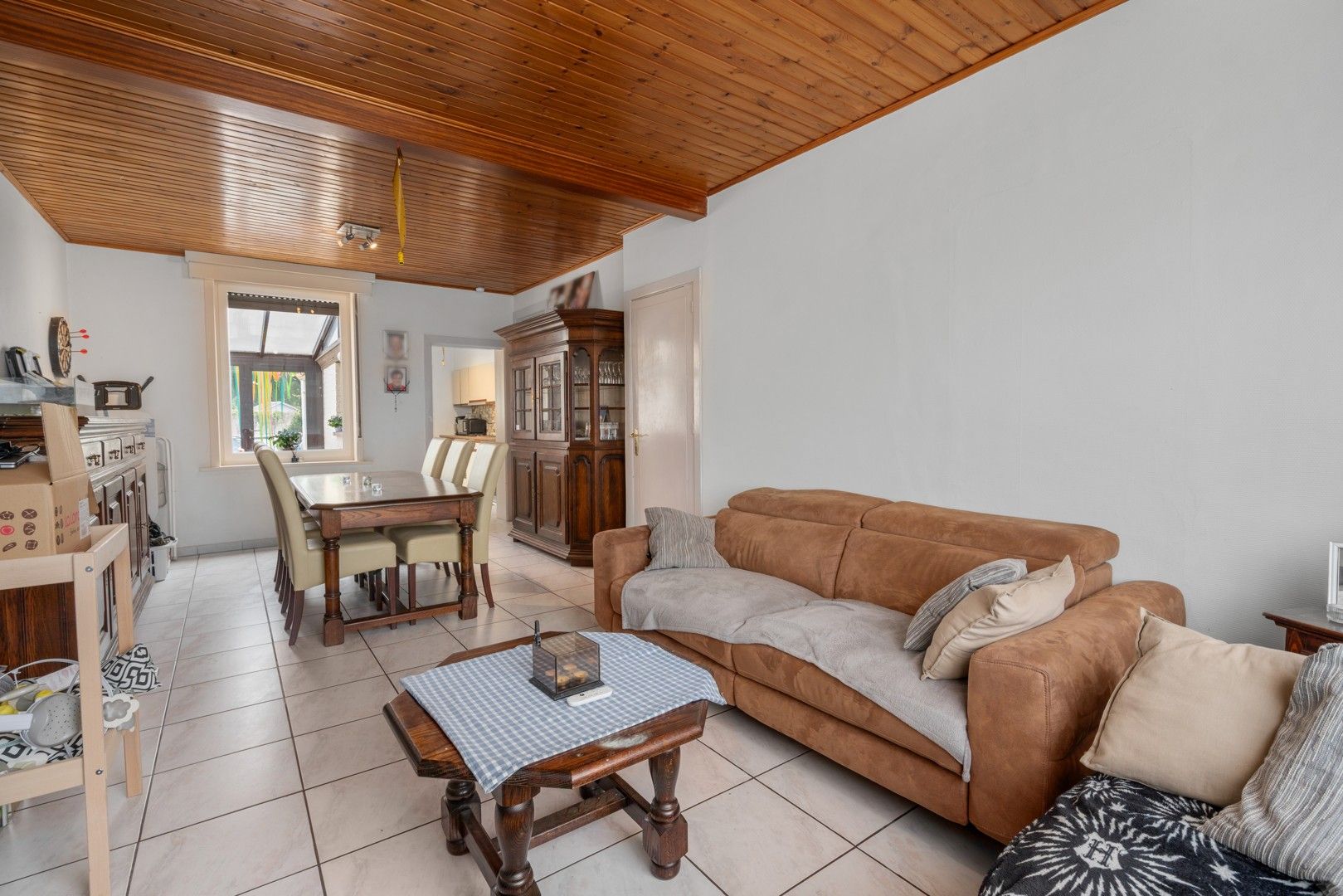 Halfopen woning met tuin in het centrum van Nevele! foto 8