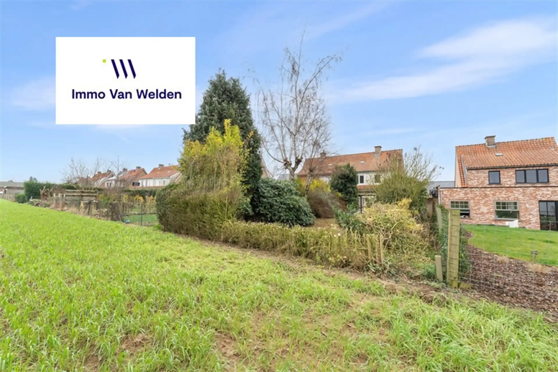 Te renoveren halfopen woning met garage en tuin in landelijke omgeving te Wortegem-Petegem. foto 21