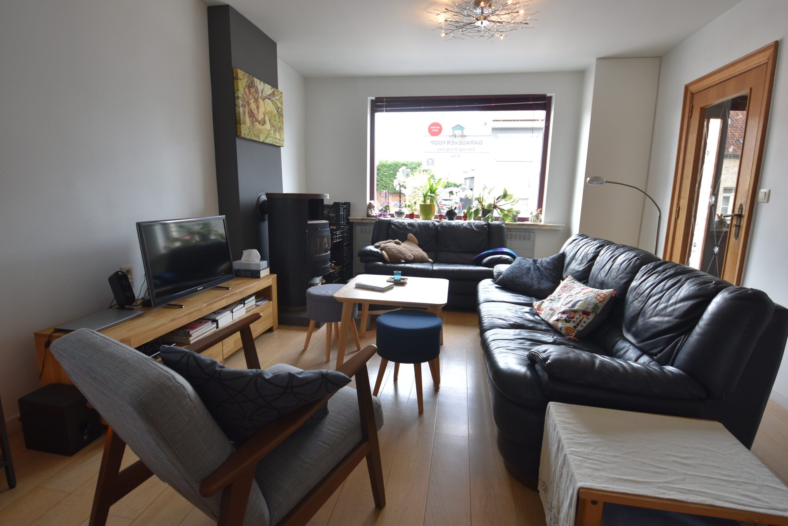 Atelier/praktijk met zeer ruime woonst in Nieuwkerken foto 2