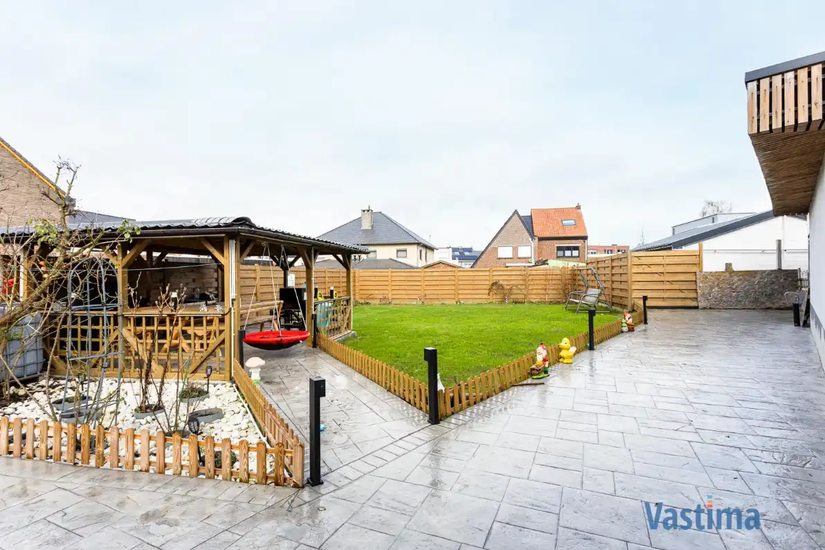 Instapklare, energiezuinige familiewoning met 4 slaapkamers, tuin en garage foto 24