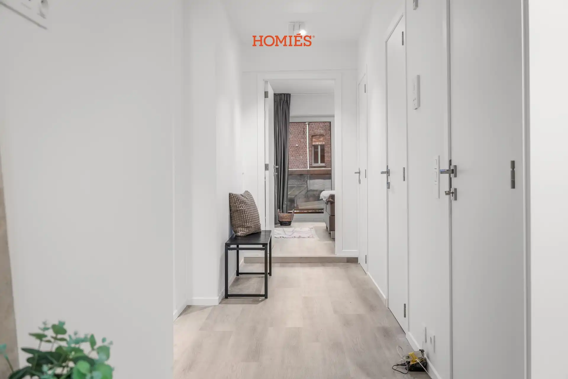 Volledig gerenoveerd 1-slpk app met twee terassen foto 10