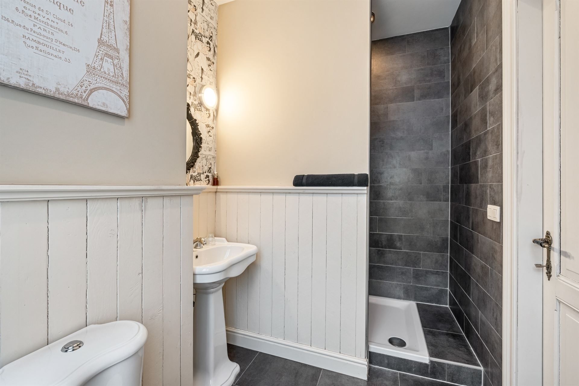 Charmante herenwoning met karakter en diverse woonmogelijkheden. foto 13