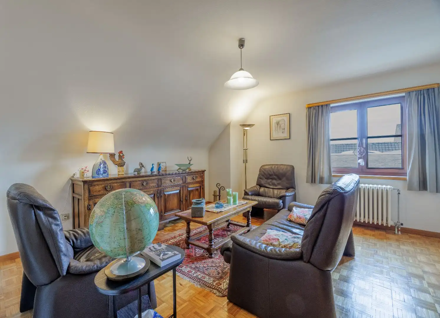 Charmante en solide villa met zonnige tuin in het hart van Zwevezele foto 17