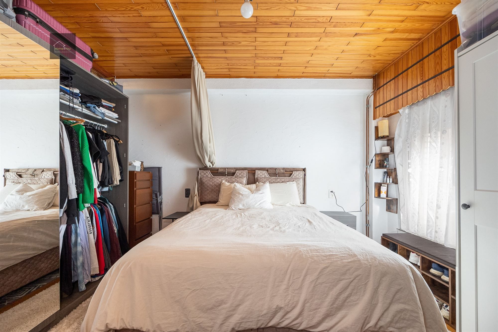 Ontdek deze charmante rijwoning in het hart van Merksem! foto 8