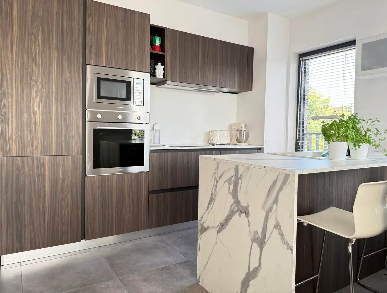 Tweeslaapkamerappartement op toplocatie met parkeerplaatsen foto 5