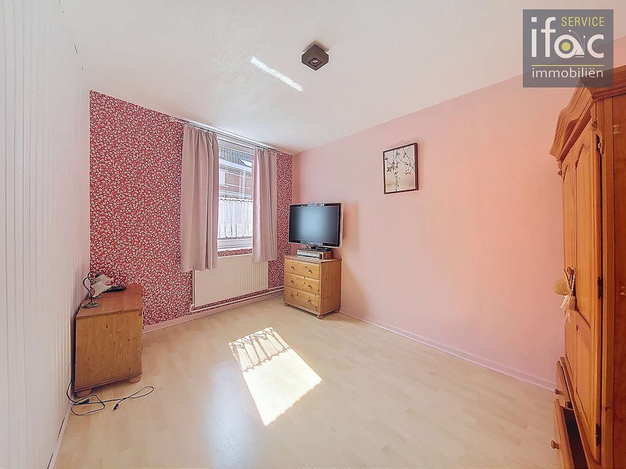 Rijhuis te koop foto 13