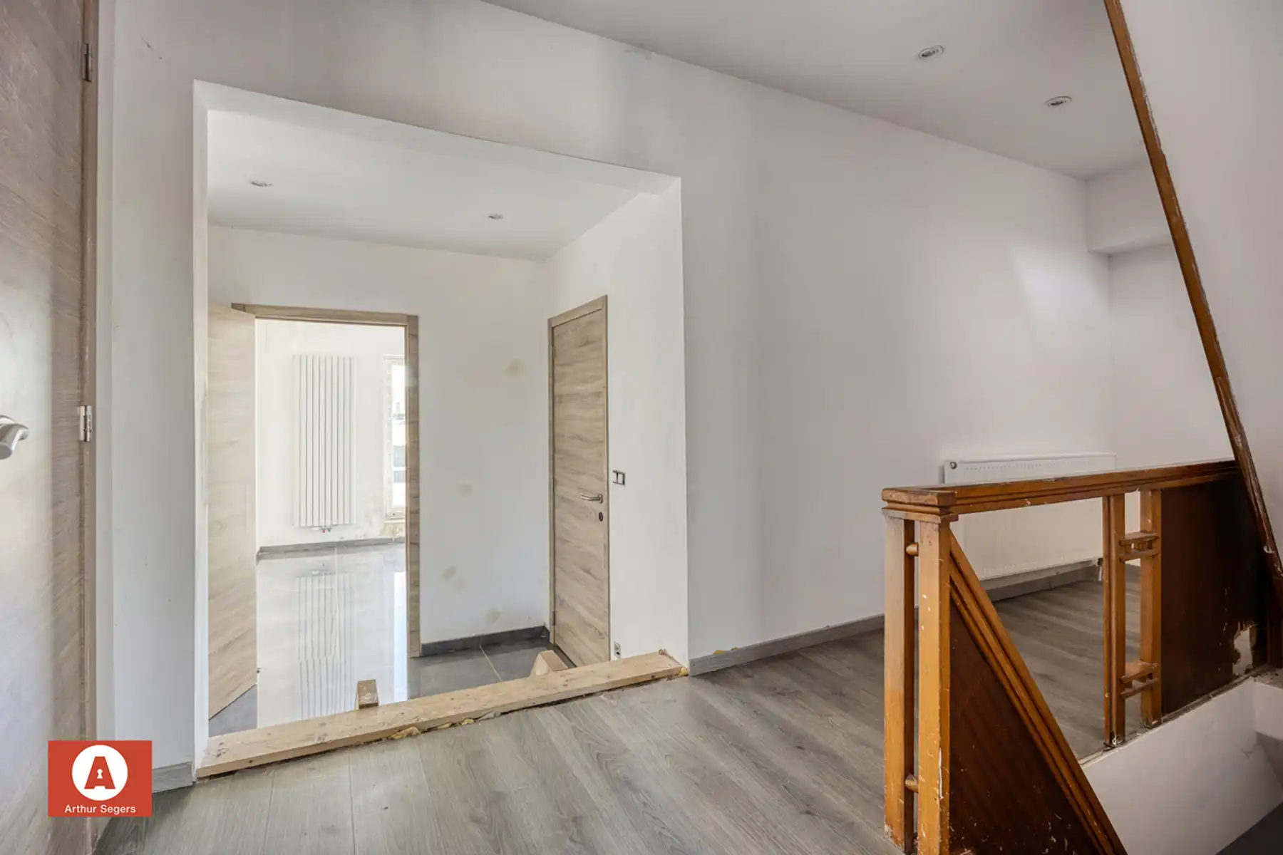 Veder af te werken/te renoveren gezinswoning mét achterbouw foto 13